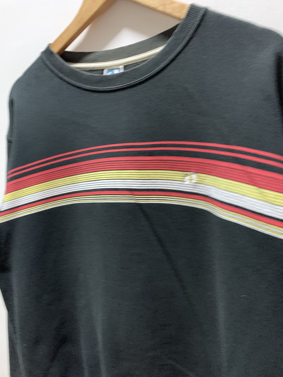 Hang Ten Vintage Hang Ten sweatshirt sun surf Size US M / EU 48-50 / 2 - 5 Thumbnail
