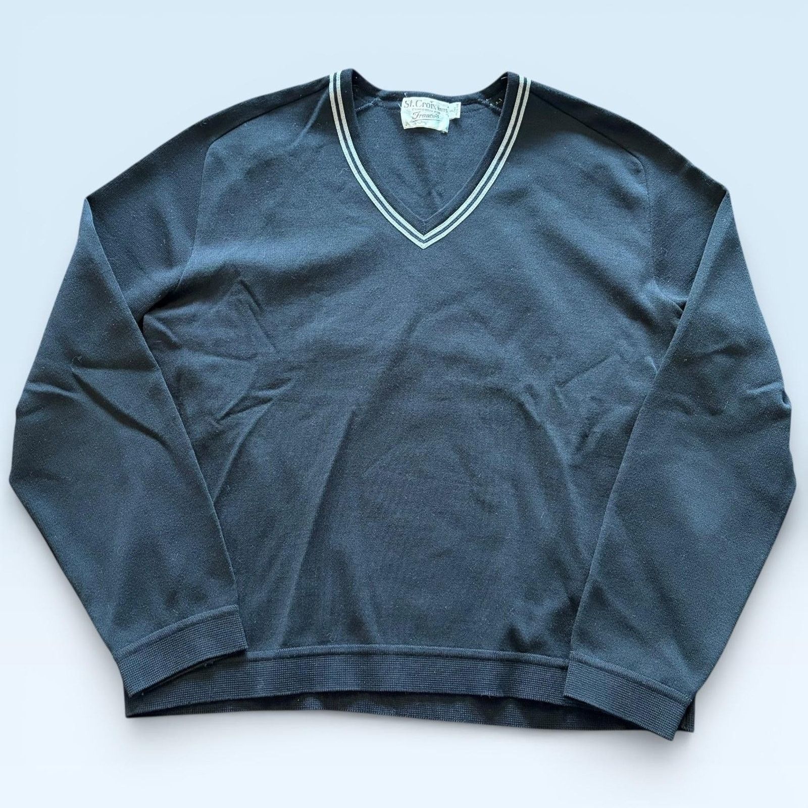 St. Croix St. Croix Knits Sweater Mens 2XL Black V Neck 100% Wool Size US XXL / EU 58 / 5 - 1 Thumbnail