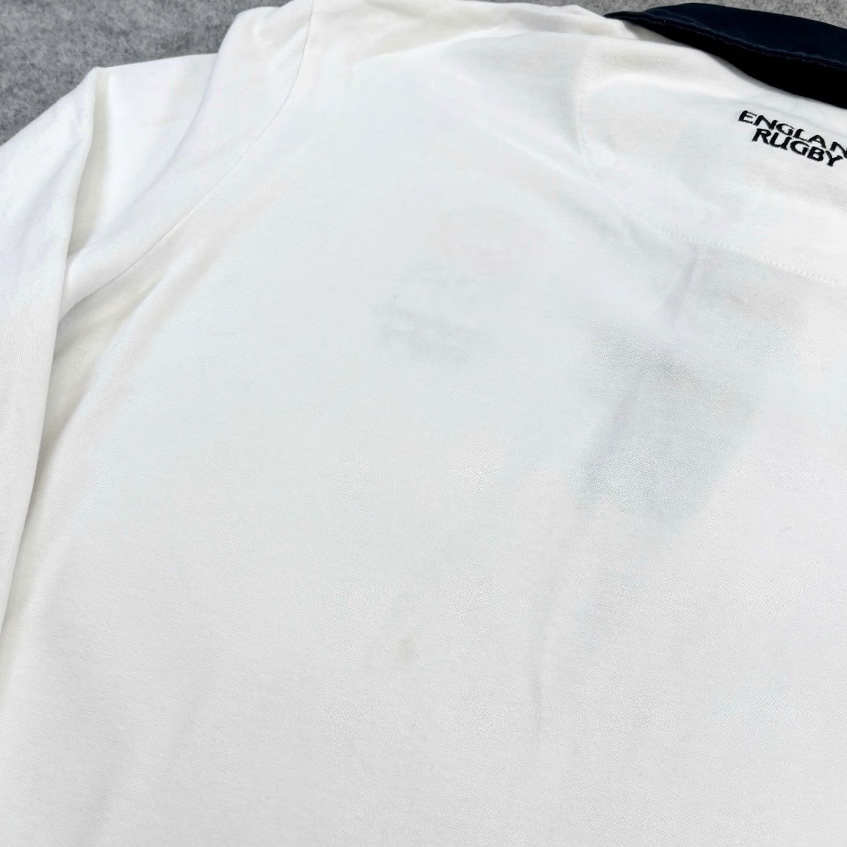 Vintage VINTAGE TU England Rugby Polo Shirt Large Mens White Long Sleeve Top Used Worn Size US L / EU 52-54 / 3 - 7 Thumbnail