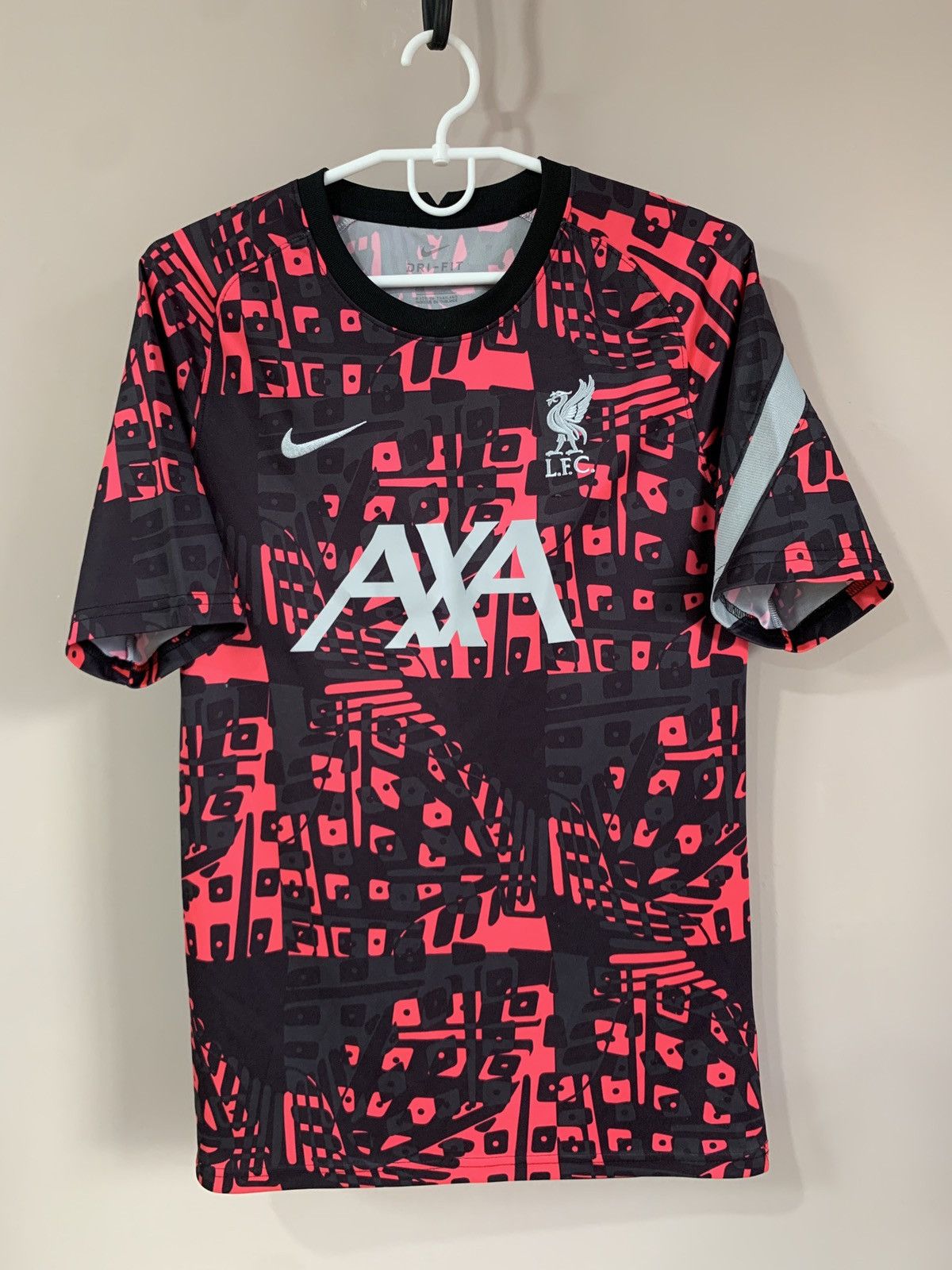 Nike Liverpool Training Football Shirt Nike Soccer Jersey Size S Size US S / EU 44-46 / 1 - 1 Thumbnail