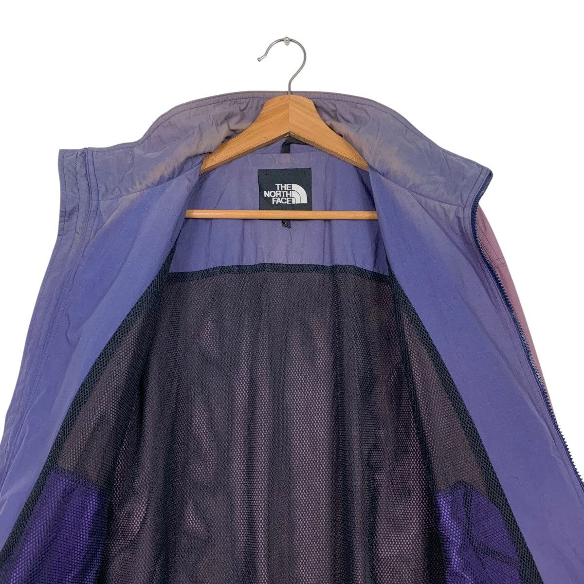 The North Face THE NORTH FACE Big Logo Purple Sun Faded Jacket #1645-C73 Size US L / EU 52-54 / 3 - 12 Thumbnail