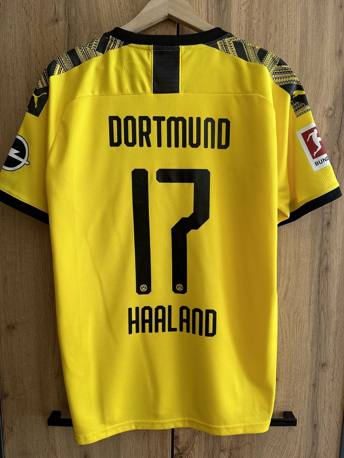 Puma Borrusia Dortmund 2019/2020 Haaland #17 Home Puma Soccer Kit Size US L / EU 52-54 / 3 - 2 Thumbnail