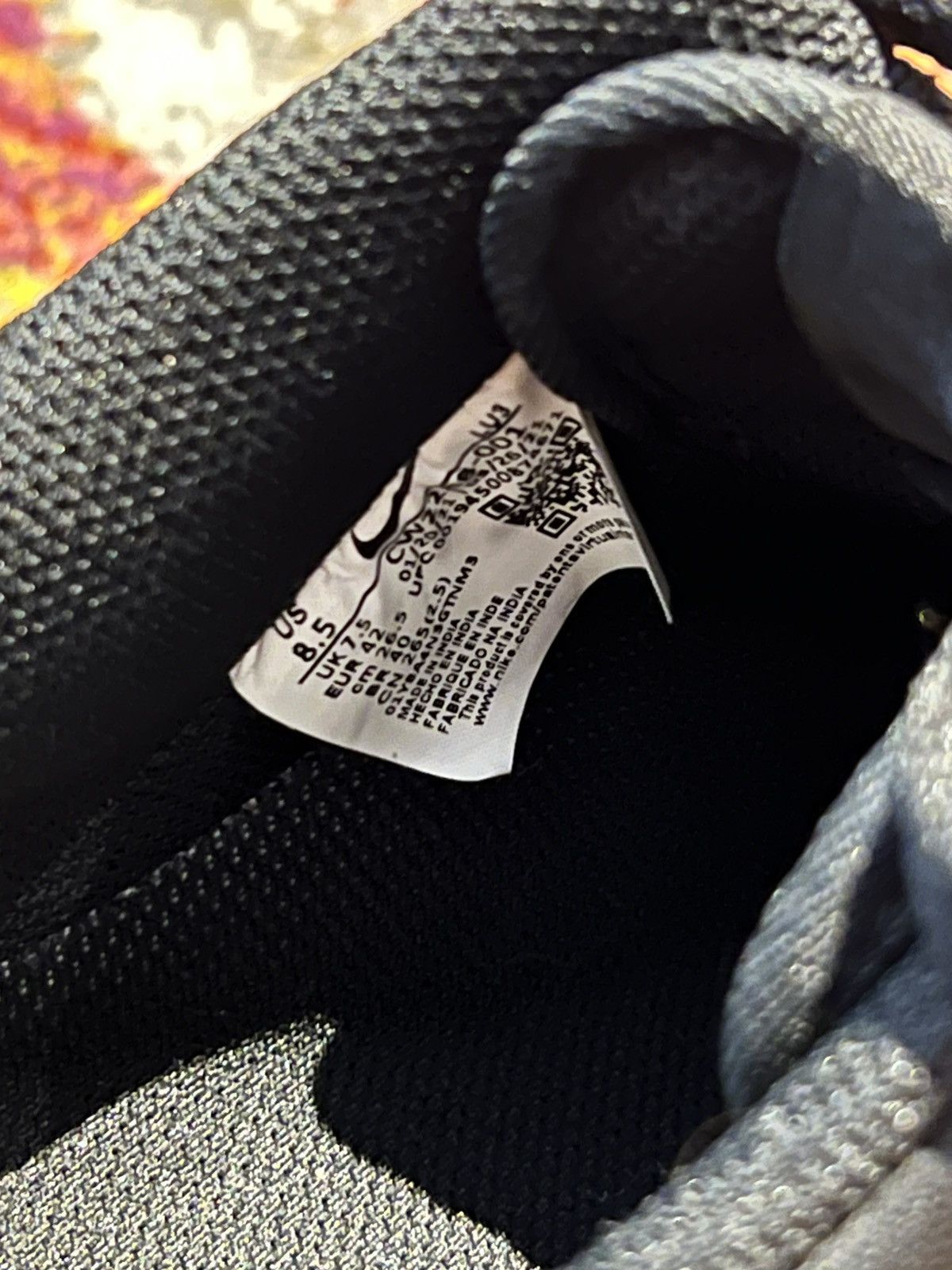 Nike AF1s Size US 8.5 / EU 41-42 - 6 Thumbnail