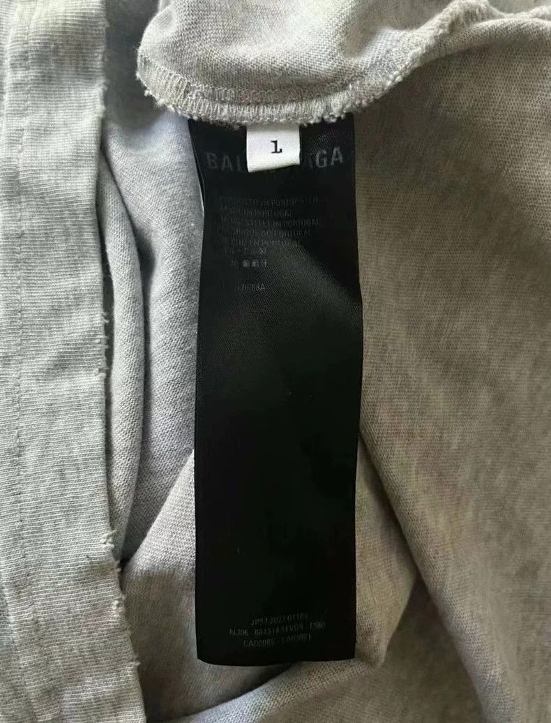 Balenciaga Balenciaga FBI Logo Distressed Cracked Letter Print Grey S Size US S / EU 44-46 / 1 - 4 Thumbnail