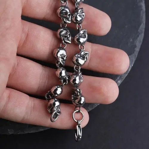 Jewelry Skulls 💀 Bracelet Size ONE SIZE - 1 Thumbnail