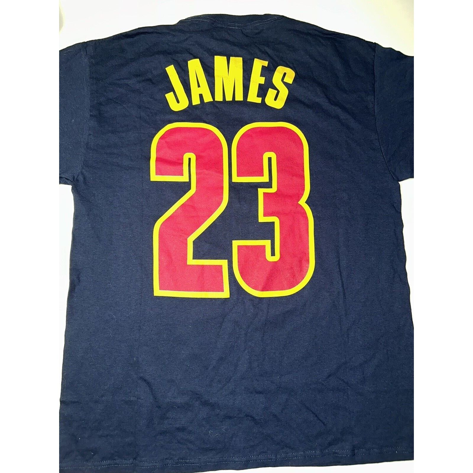 Fruit Of The Loom 2017 Cleveland CavsDefend The Land James #23 Size Large Size US L / EU 52-54 / 3 - 3 Thumbnail