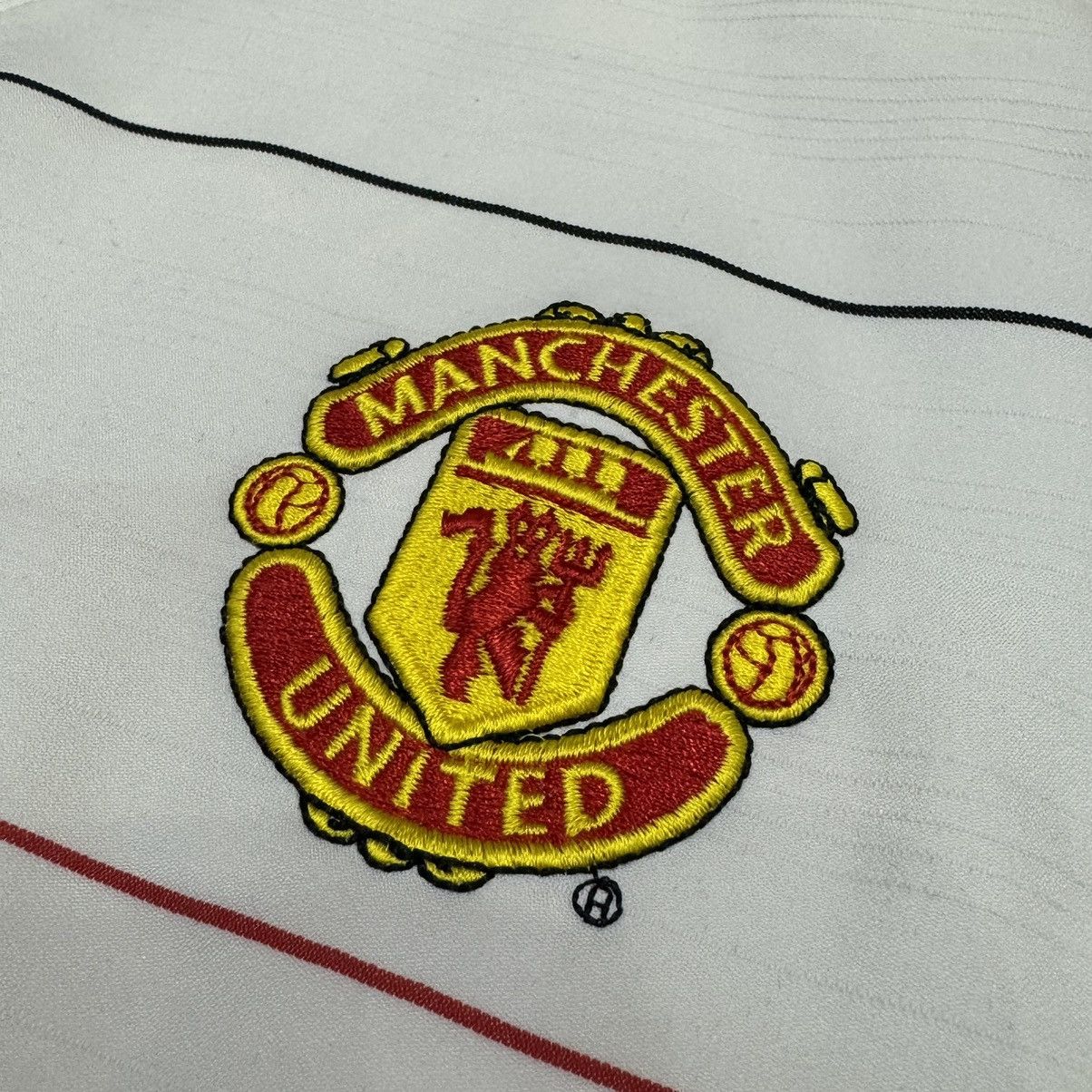 Nike Manchester united 05/06 away shirt #16 Keane Size US M / EU 48-50 / 2 - 9 Thumbnail
