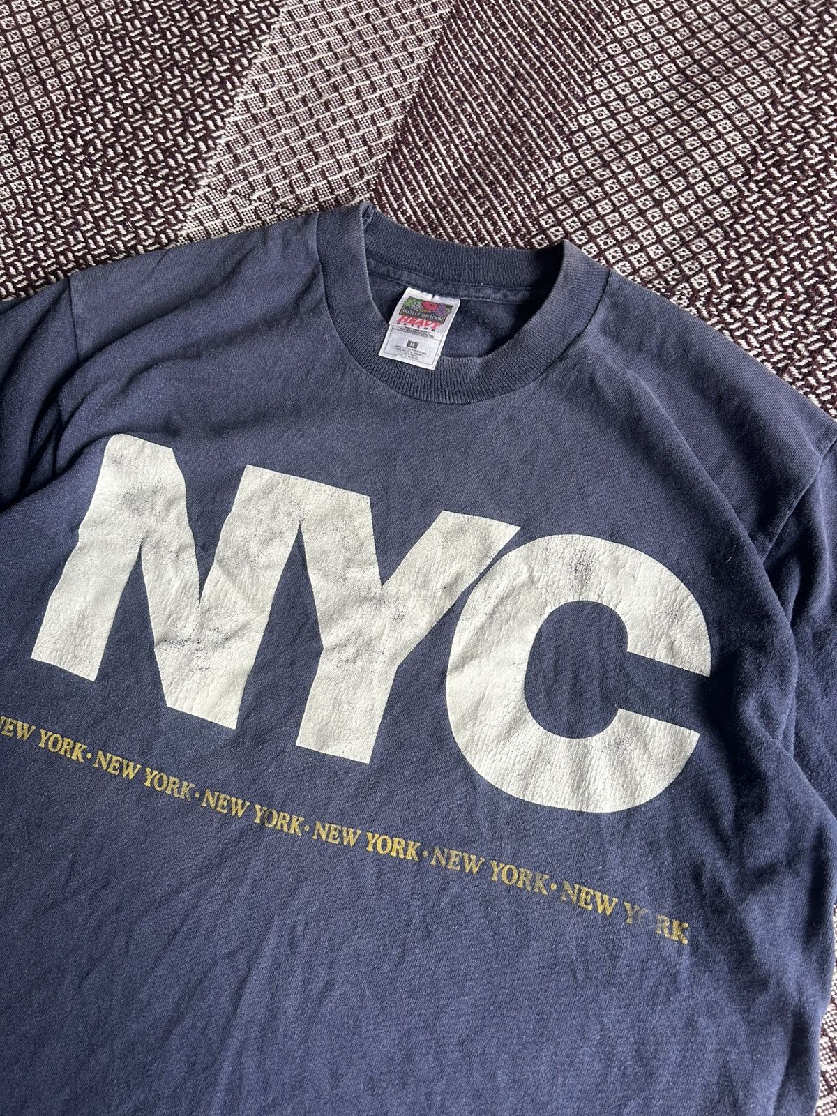 Fruit Of The Loom × Vintage Vintage FOTL Heavy NYC T-Shirt Crewneck Streetwear Y2K Sz M Size US M / EU 48-50 / 2 - 3 Thumbnail
