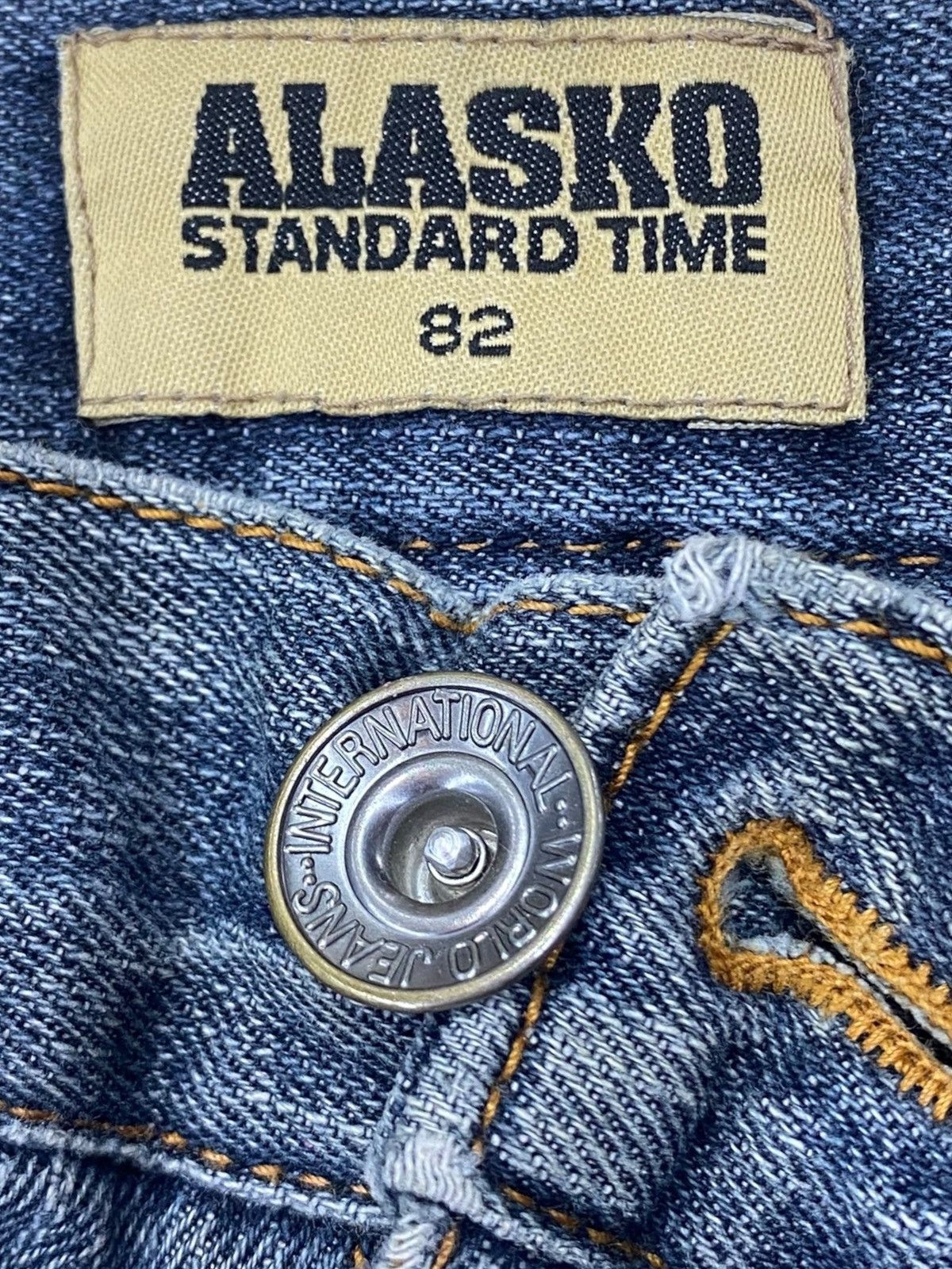 Other Japanese Brand Faded Wash Stye Embroidered Jeans Size US 31 - 10 Thumbnail