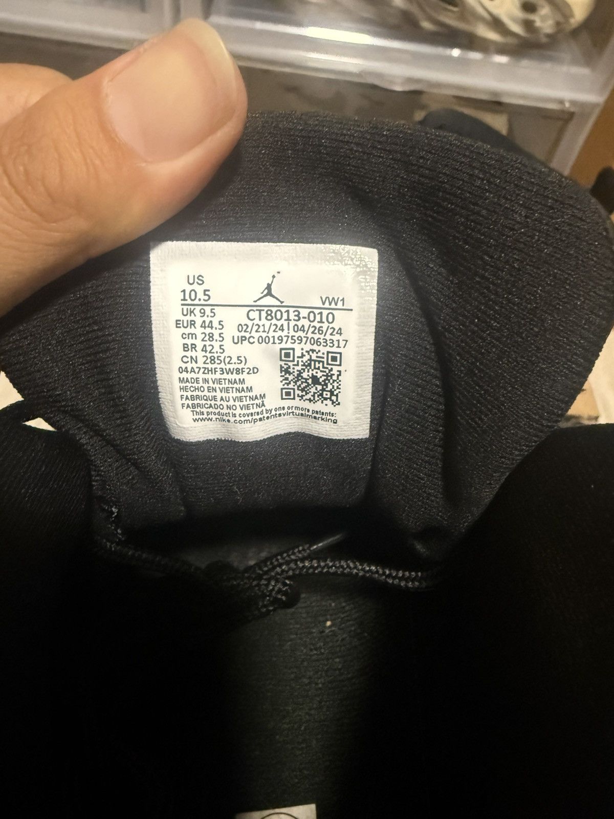Jordan Brand Air Jordan 12 Retro Barons 2024 Size US 10.5 / EU 43-44 - 8 Thumbnail