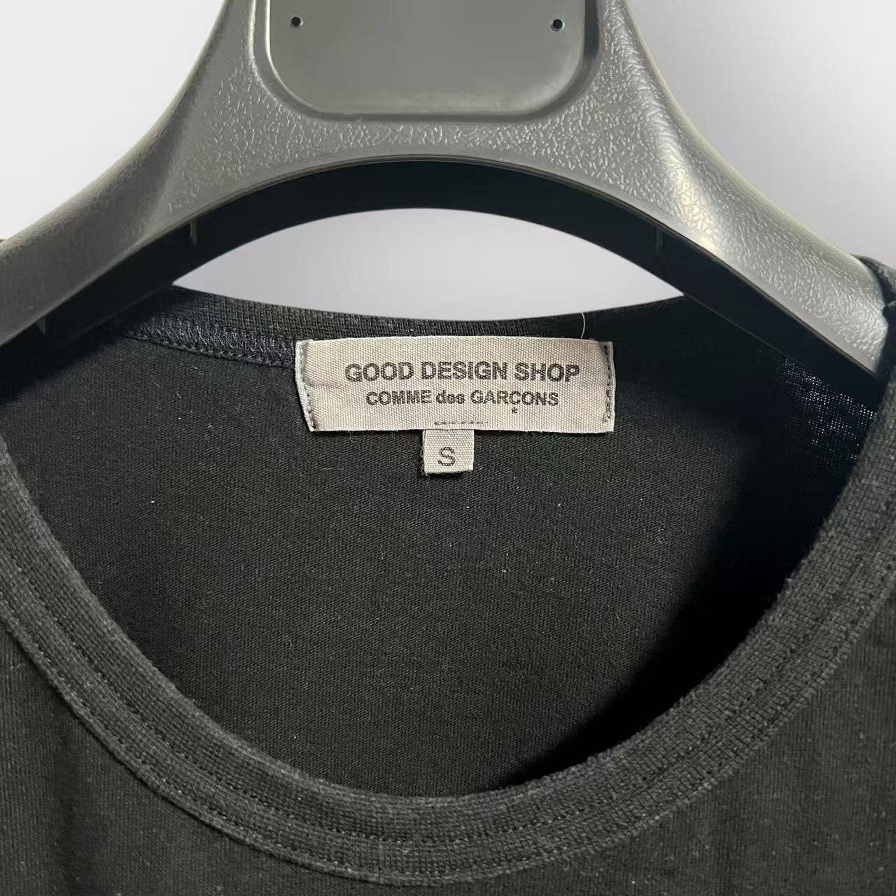 CDG by Comme des Garcons ARCHIVAL! 2010s Comme Des Garcons CDG Round Logo Tee (S) Size US S / EU 44-46 / 1 - 4 Thumbnail