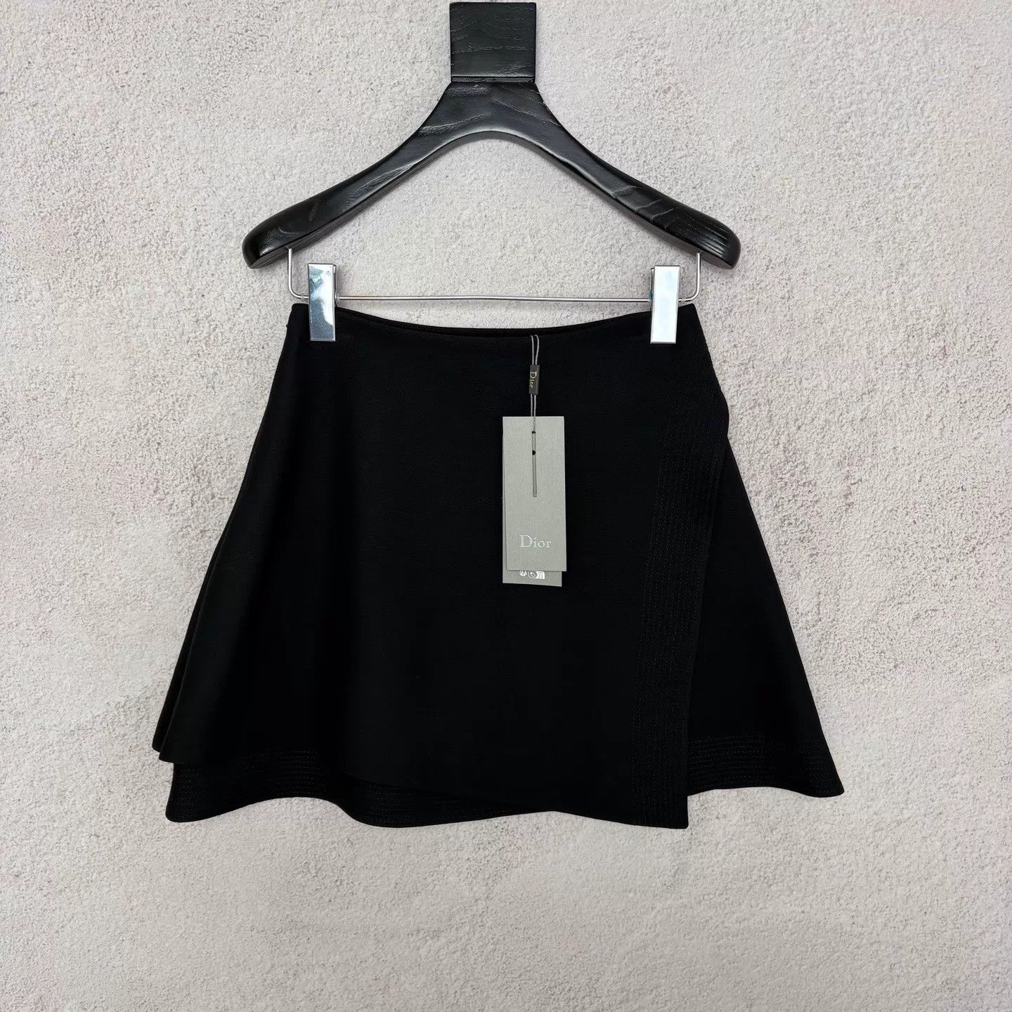 Dior Dior Black Cashmere Ruffle Skirt Women's 36 New Size 26" / US 2 / IT 38 - 1 Thumbnail