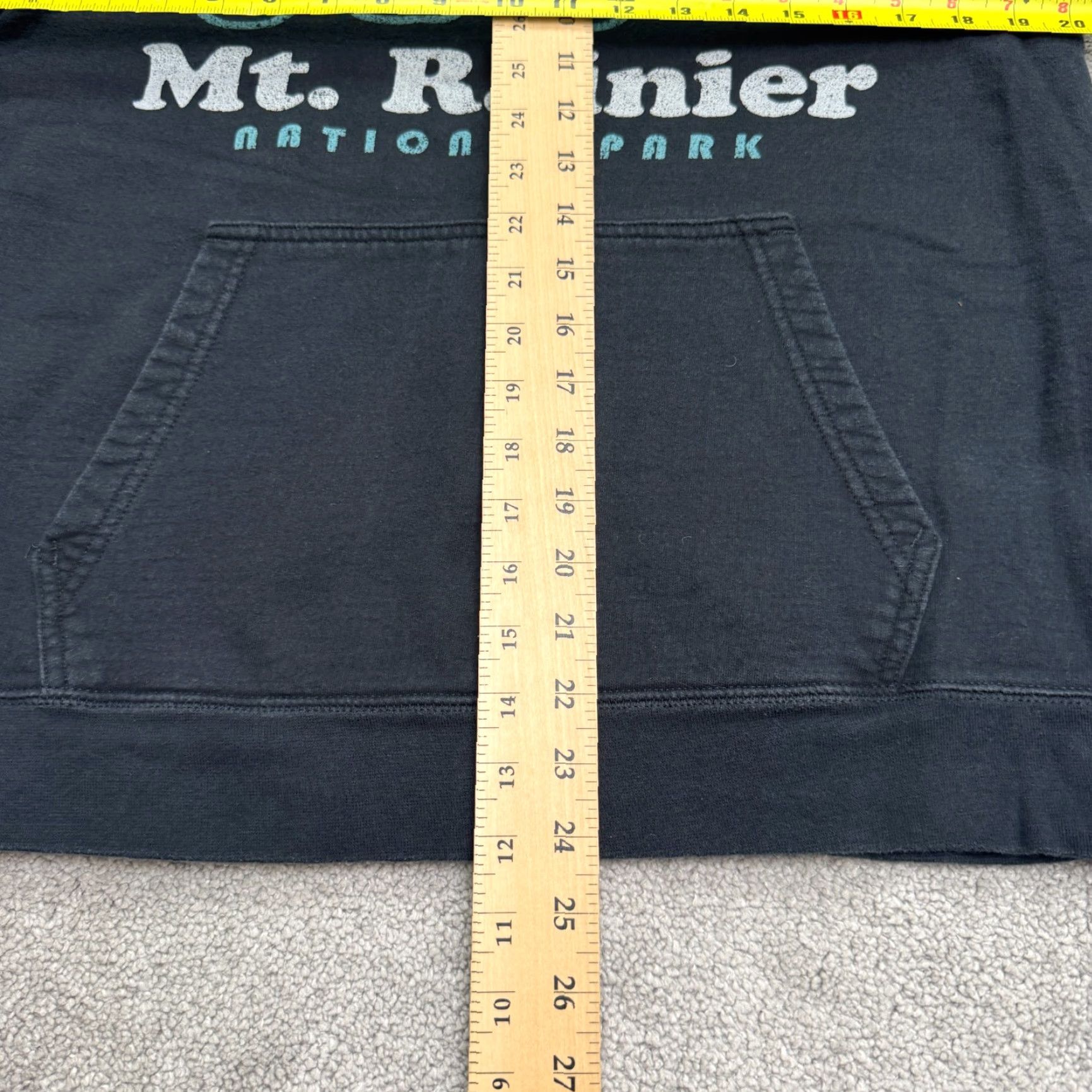 Port & Company Port & Company Hoodie Mt Rainer National Park Men Medium Black Bear sweatshirt Size US M / EU 48-50 / 2 - 6 Thumbnail