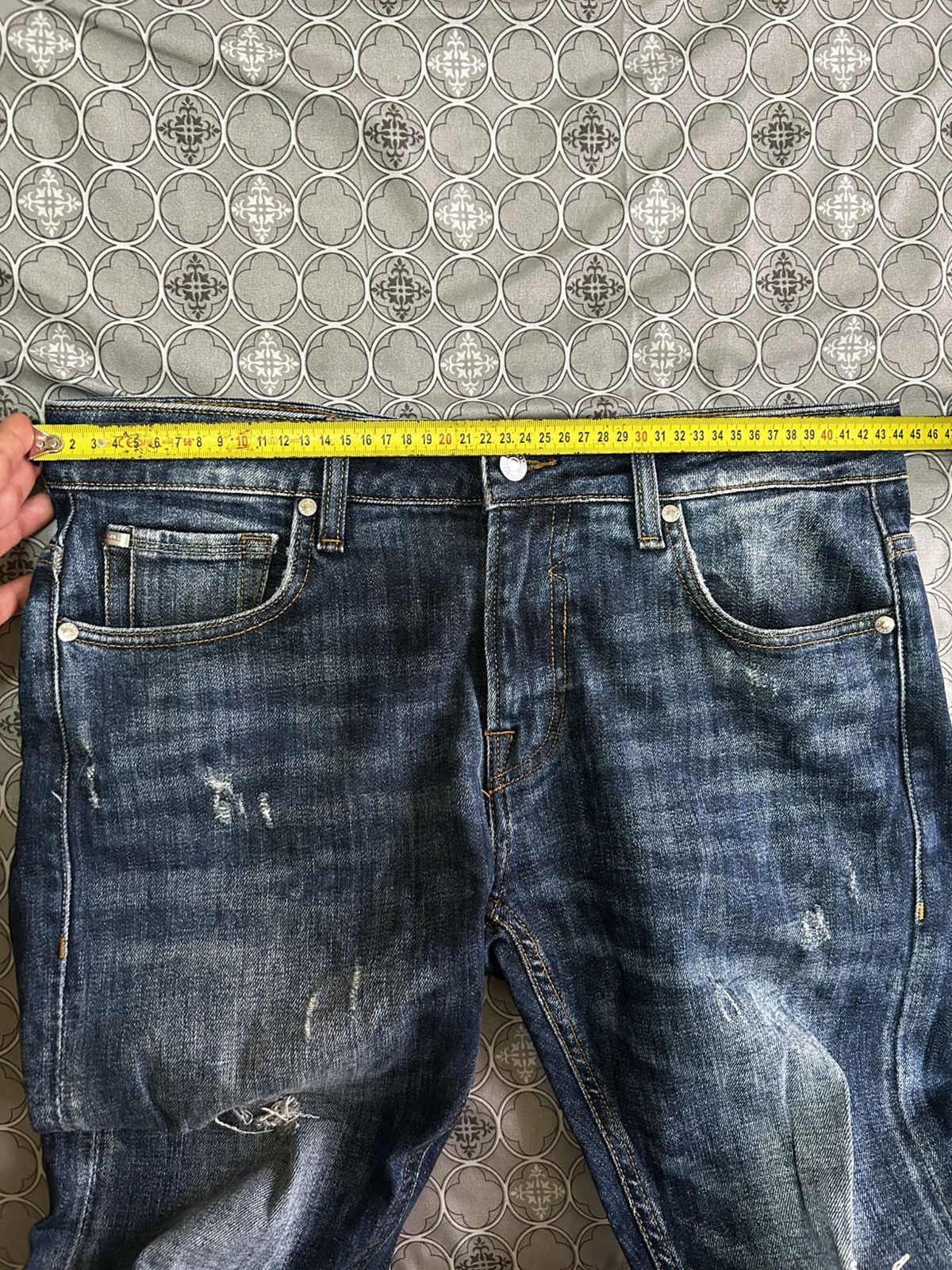 Guess Authentic Guess Los Angeles Miami Super Skinny Jeans Size US 33 - 11 Thumbnail