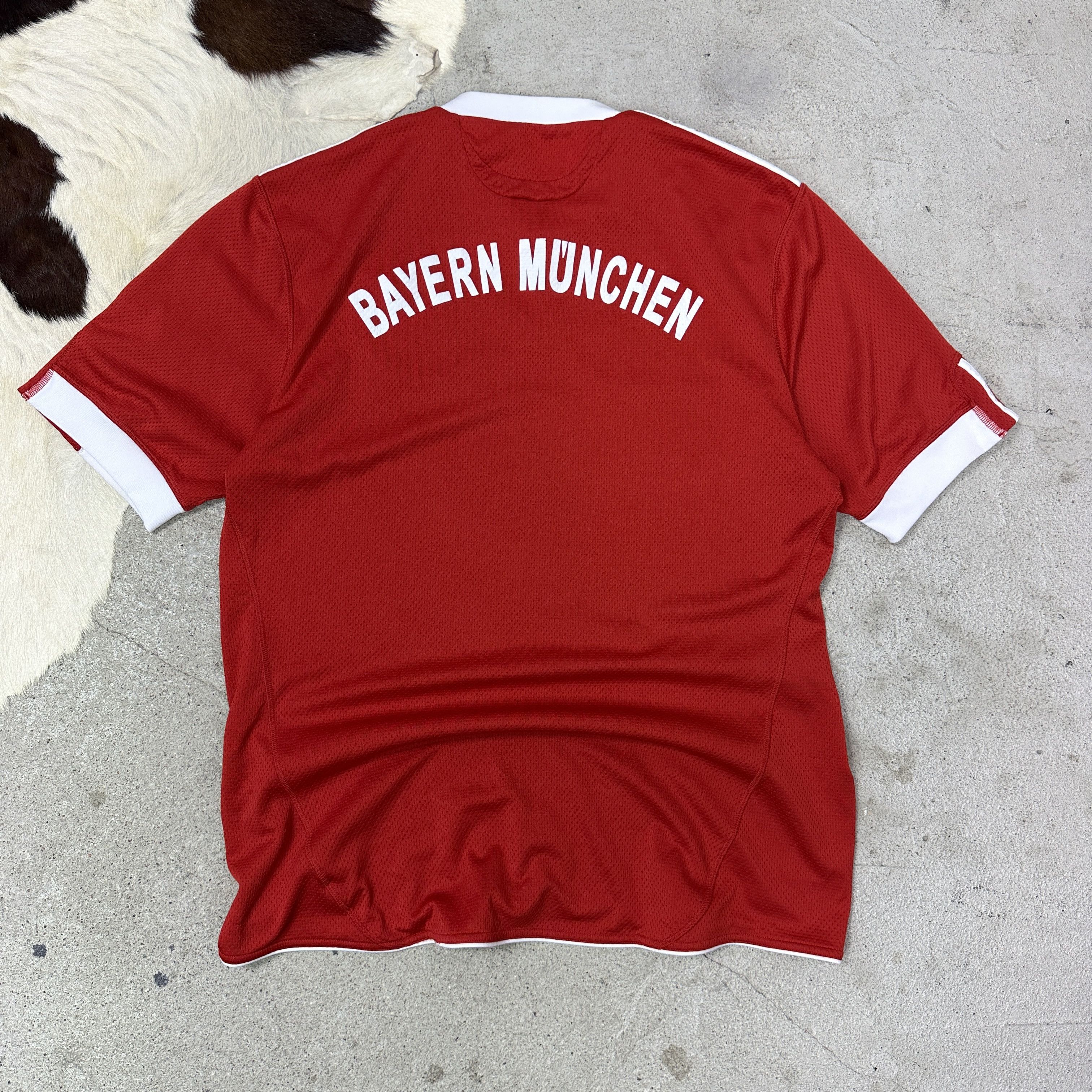 Vintage Vintage Sportswear Adidas Bayern 09/10 Jersey 00s Size US XL / EU 56 / 4 - 4 Thumbnail