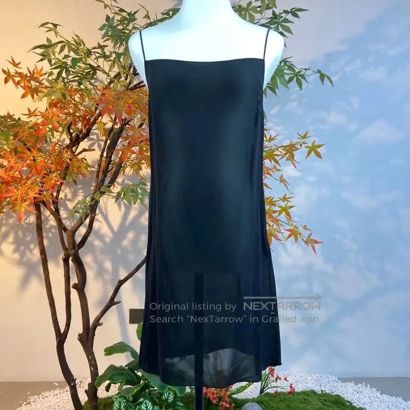 Dior Dior Black Silk Dress in Size S . Size S / US 4 / IT 40 - 2 Thumbnail