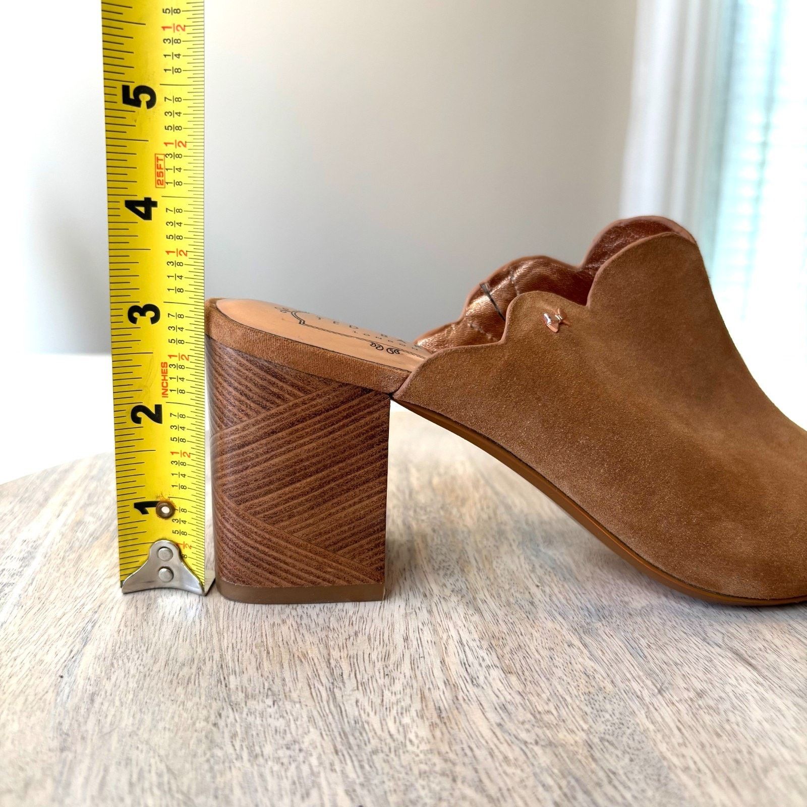 Ted Baker Ted Baker London Suede Heels Women's EU 38 US 7 Brown Block Size US 7 / IT 37 - 12 Thumbnail