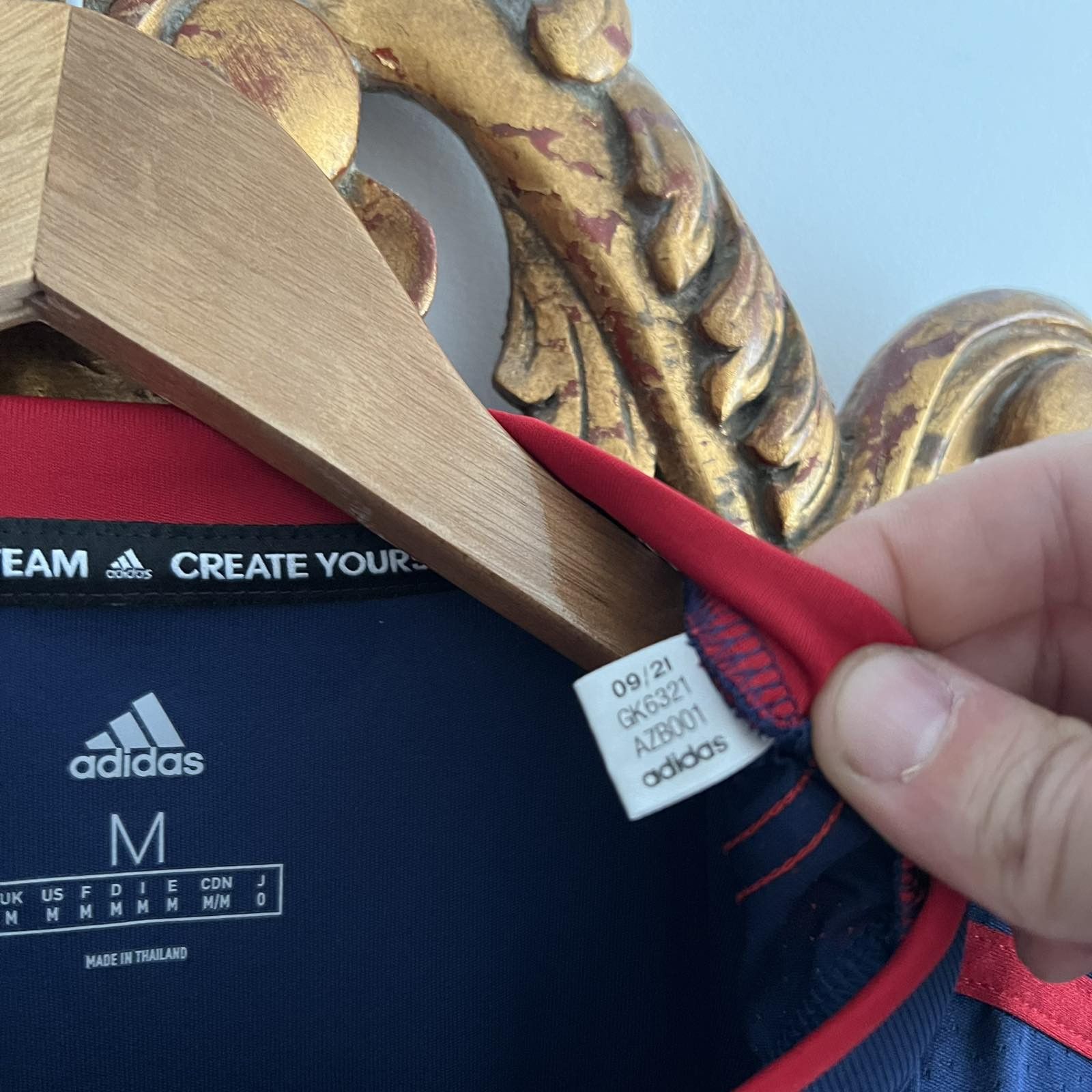 Adidas FC Basel 2020-21 Adidas training football jersey size M Size US M / EU 48-50 / 2 - 6 Thumbnail