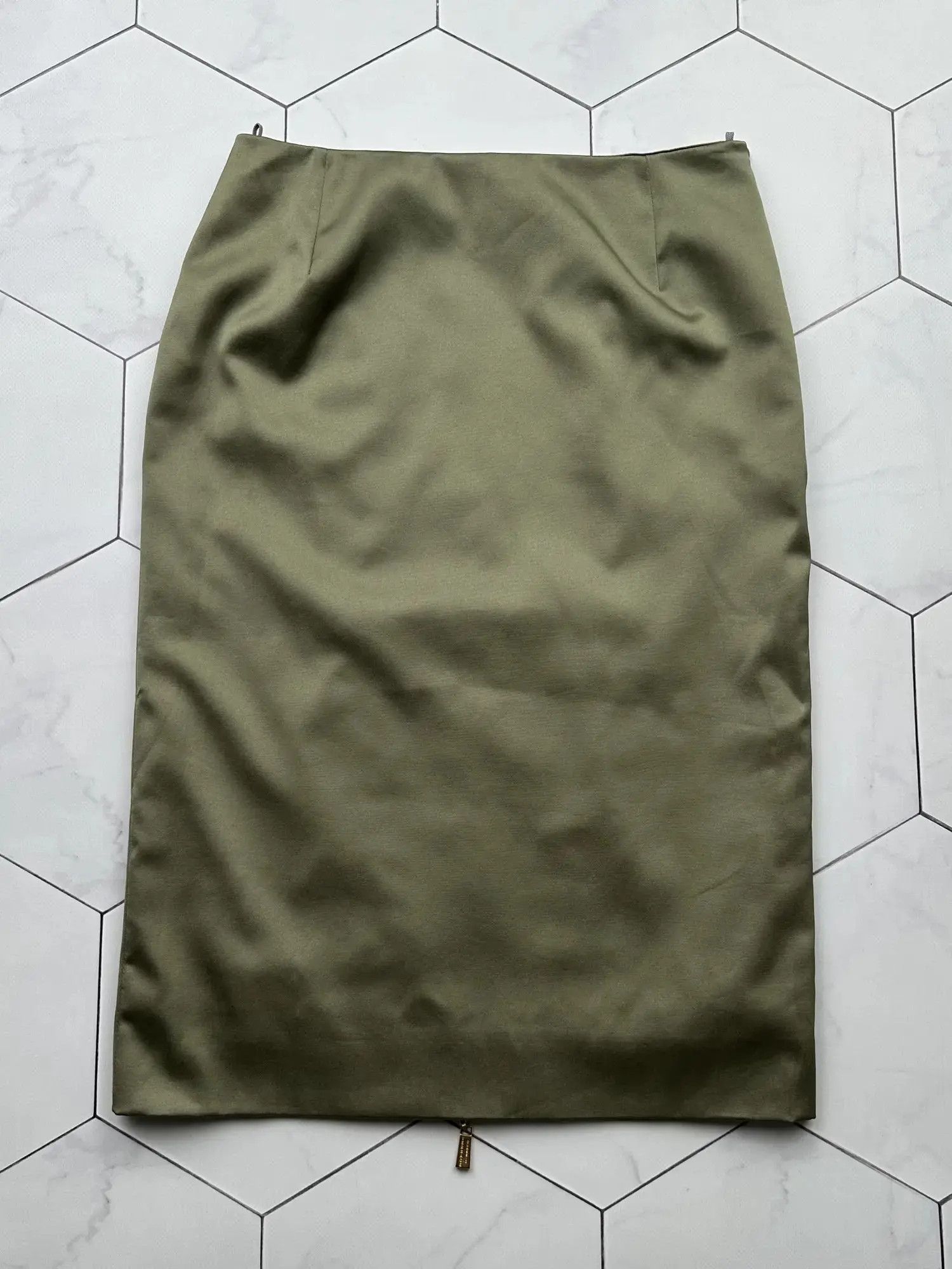 【関税&送料込】Versace Two-Tone Virgin Wool Blend Mini Skir Versace Two-Tone Virgin Wool Blend Mini Skirt | Grailed