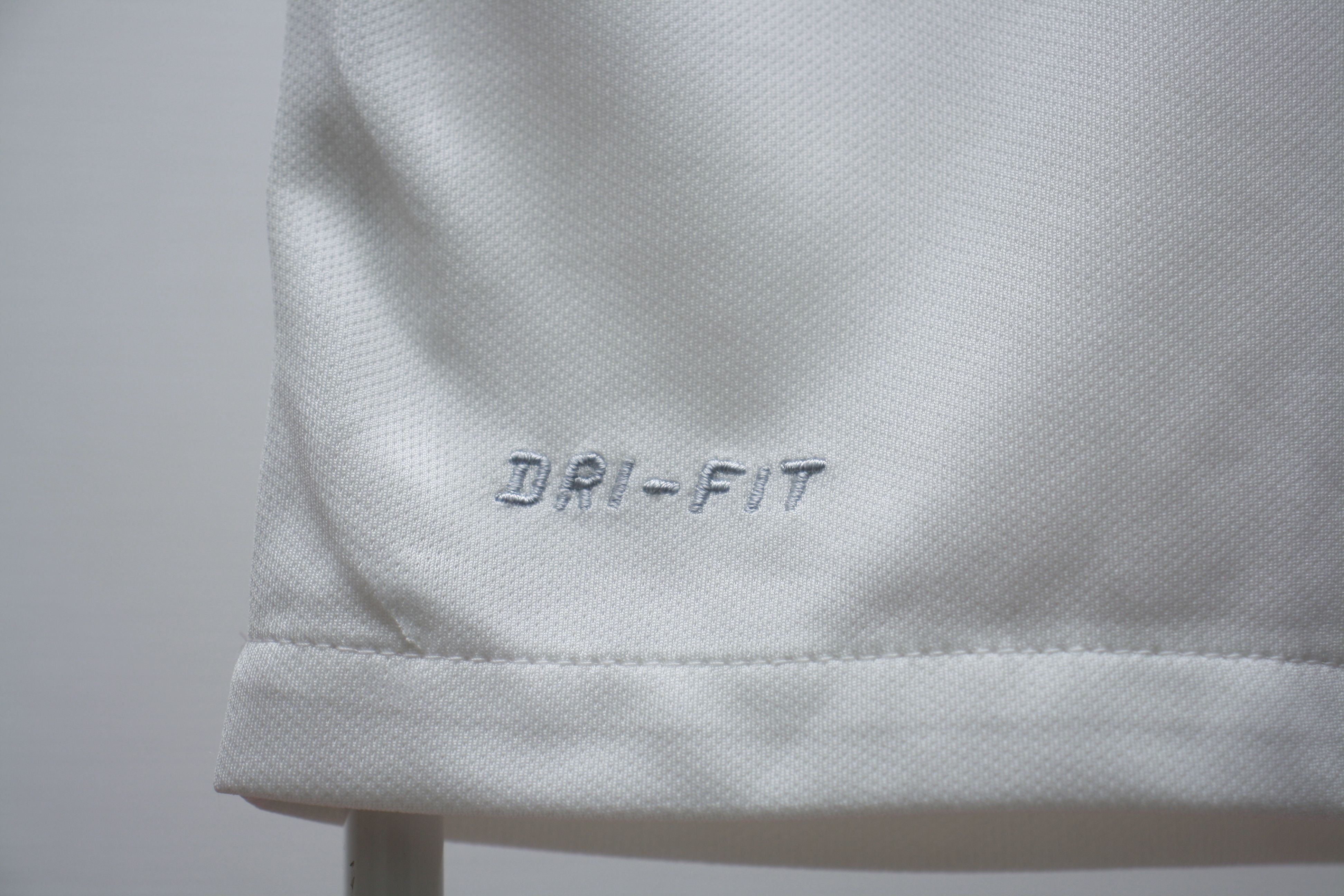 Nike Football Shirt Soccer FC Turkey Away Nike Jersey White UEFA Size US M / EU 48-50 / 2 - 11 Thumbnail