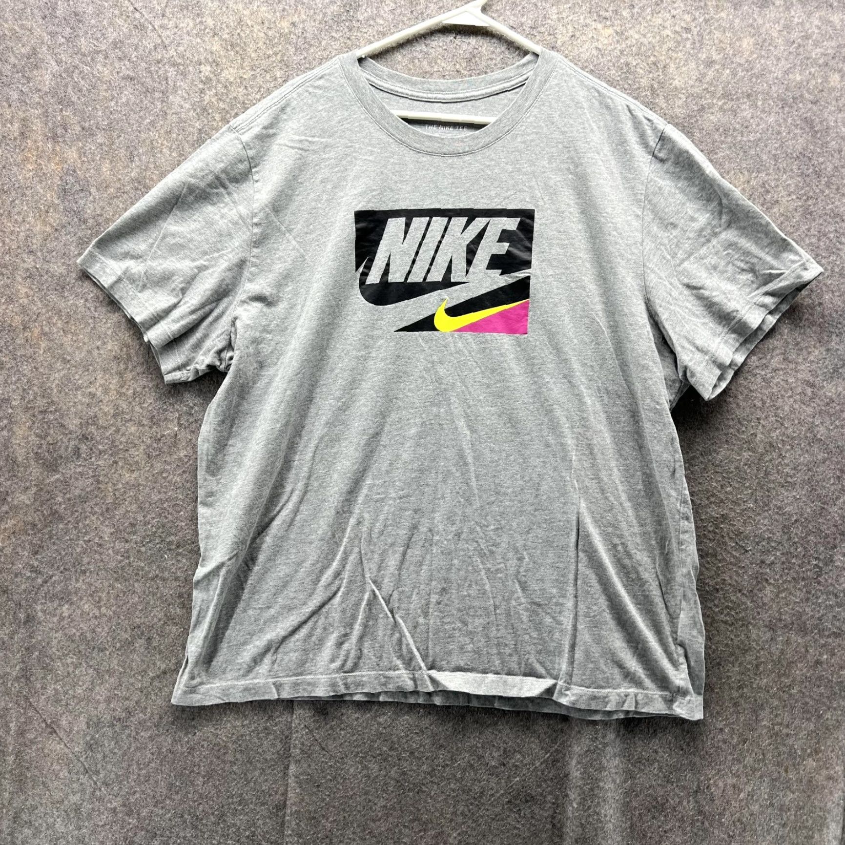 Nike VINTAGE Nike Shirt Men XXL Adult Heather Gray Box Logo Crewneck Cotton Swoosh Spell Out Size US XXL / EU 58 / 5 - 2 Thumbnail