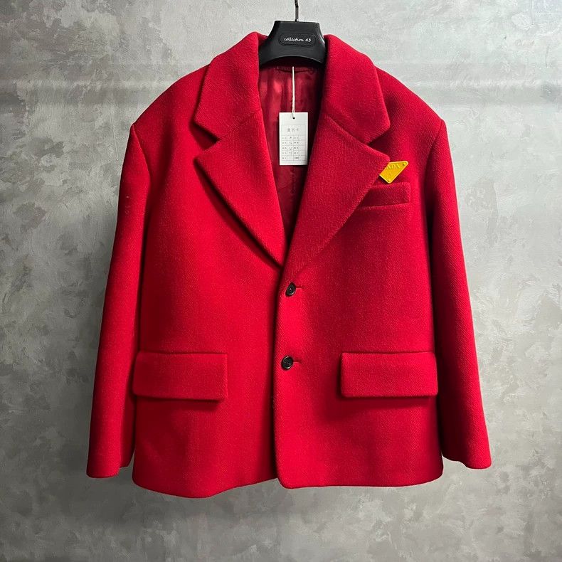 Prada Prada Show red wool triangle logo jacket 2501-Nextarrow Size US M / EU 48-50 / 2 - 1 Thumbnail
