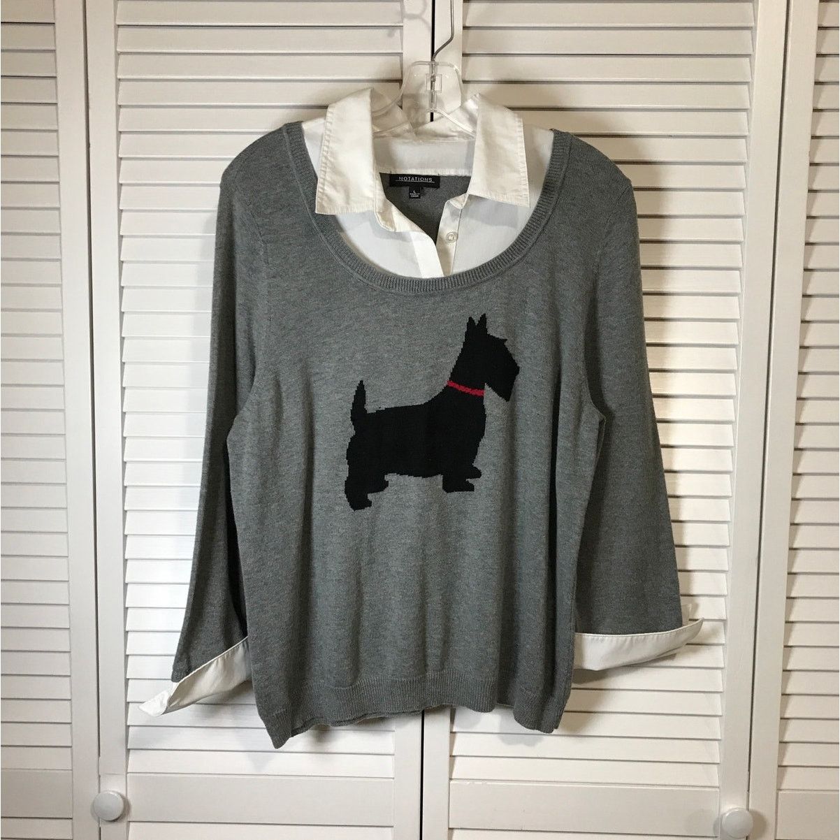 Other Notations Scottish Terrier V-neck ¾ Sleeve Sweater L Size L / US 10 / IT 46 - 1 Thumbnail