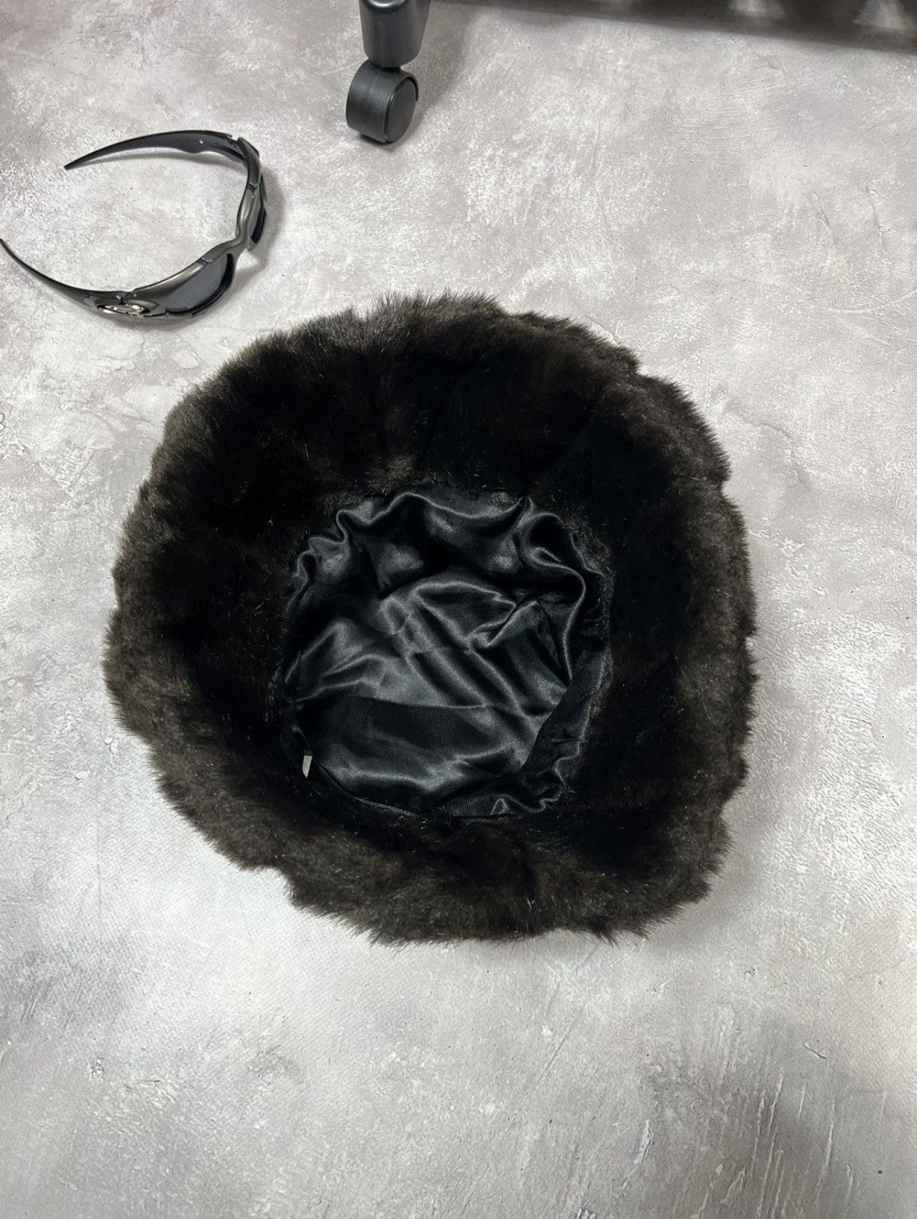 Other Vintage Japanese Y2k Fur Fuzzy Backed hat Size ONE SIZE - 3 Thumbnail