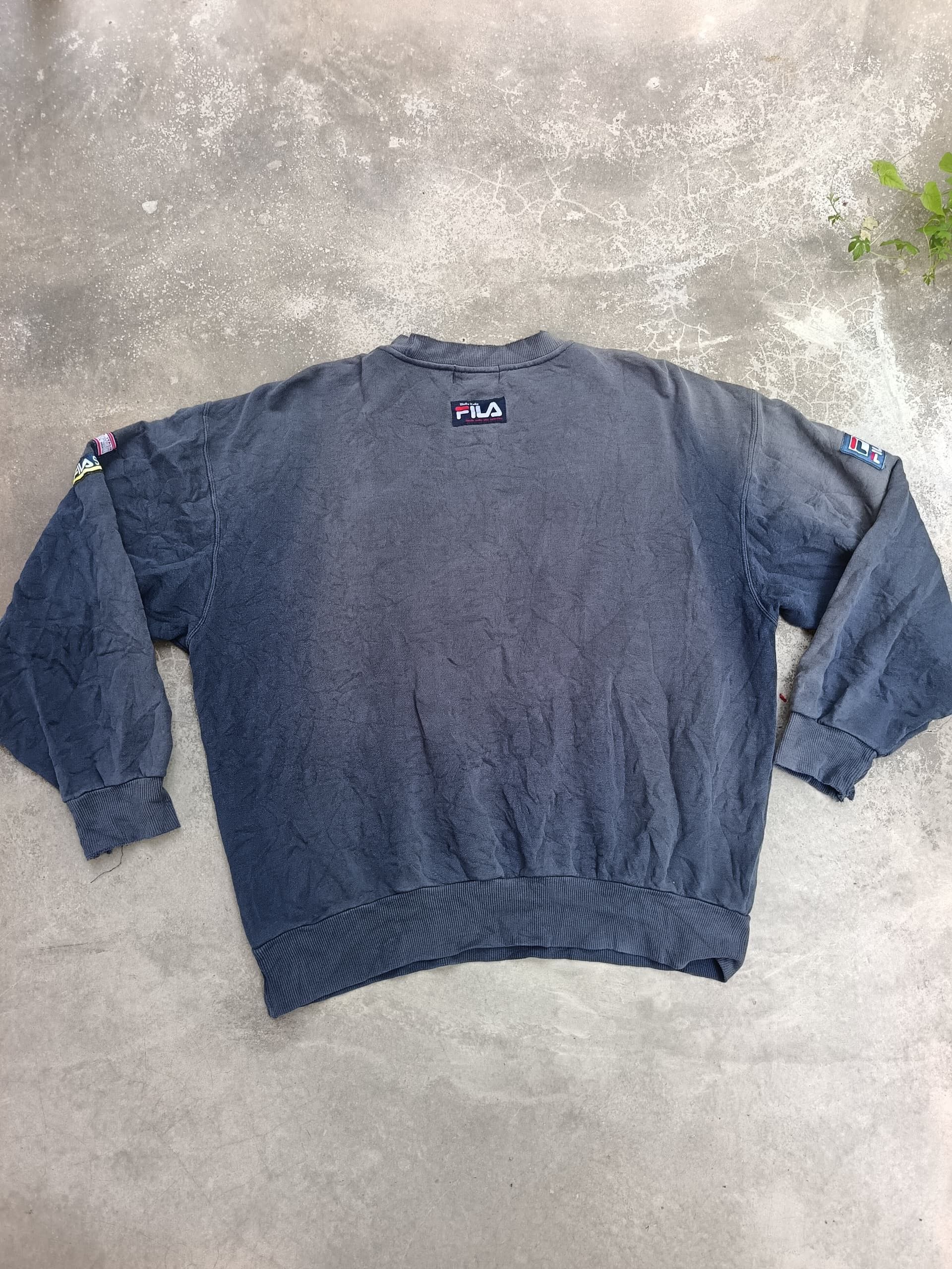 Fila × Vintage Vintage 90s sunfaded fila patch print Size US L / EU 52-54 / 3 - 5 Thumbnail