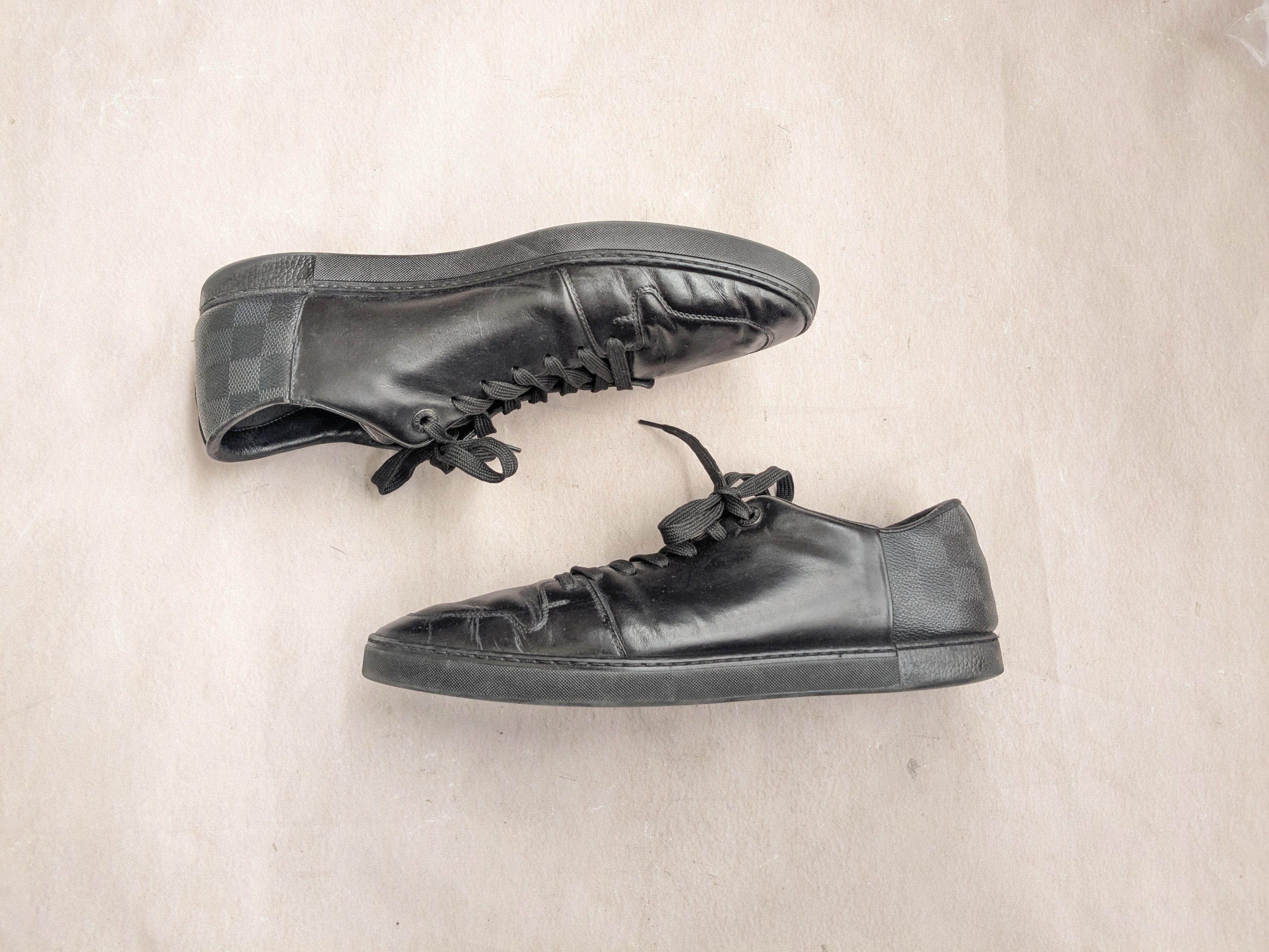 Louis Vuitton Louis Vuitton Damier Monogram Sneakers Black 10 Leather Low Size US 10 / EU 43 - 1 Thumbnail