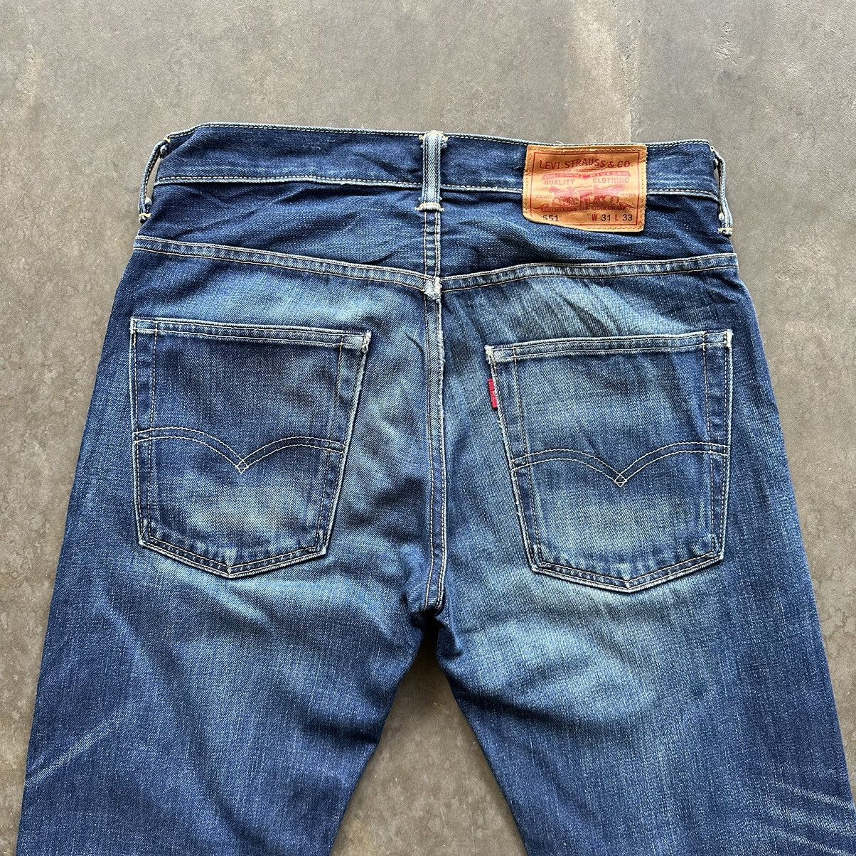 Jean × Levi's × Vintage Vintage Levi’s 551 Distressed Faded Denim Jean Pant W31 Size US 31 - 12 Thumbnail