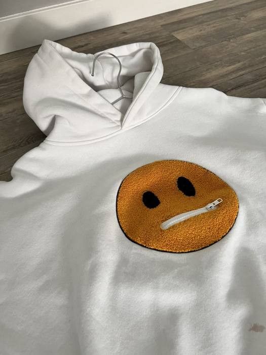 Other White Smiley Face Graphic Hoodie Size US M / EU 48-50 / 2 - 2 Thumbnail