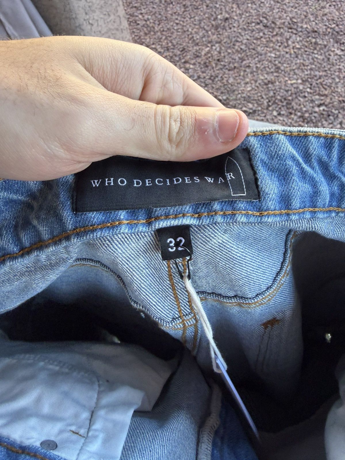 Who Decides War Who Decides War Patched Arch Blowout Denim Shorts Size 32 Size US 32 / EU 48 - 13 Thumbnail