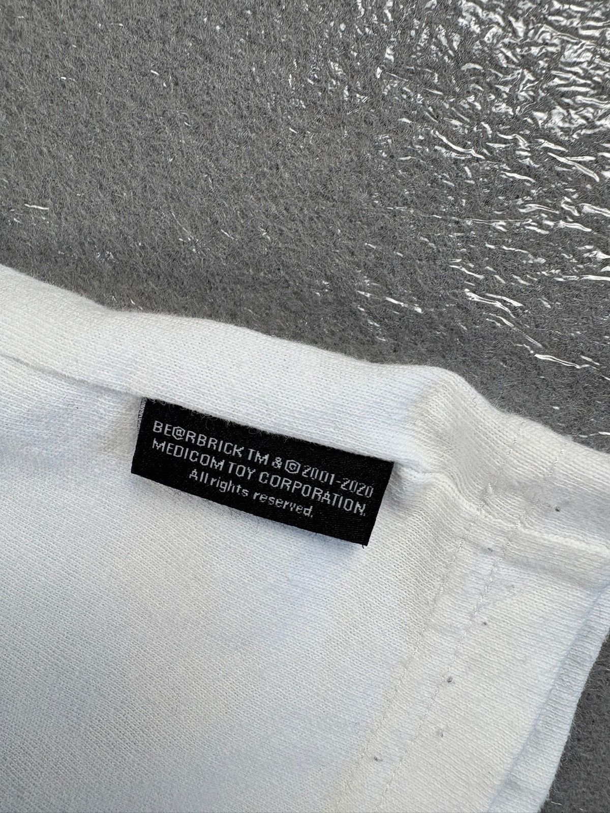 Undercover Undercover Medicom Bearbrick T-Shirt White Size US L / EU 52-54 / 3 - 7 Thumbnail