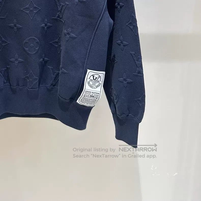 Louis Vuitton Louis Vuitton Jacquard embossed full-print sweatshirt Size US S / EU 44-46 / 1 - 3 Thumbnail