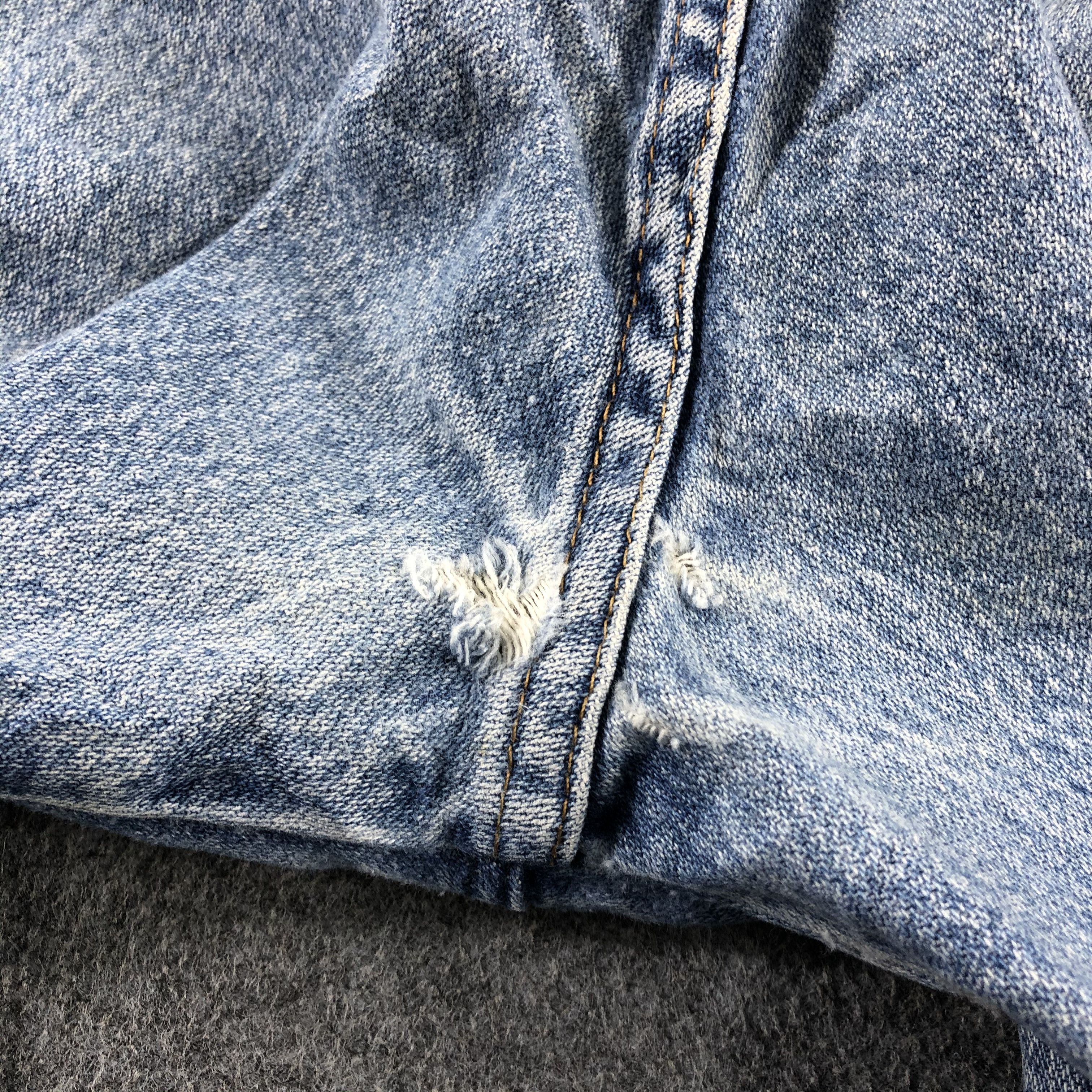 Vintage Vintage Blue Wash Wrangler Jeans-J2345 Size US 30 / EU 46 - 8 Thumbnail