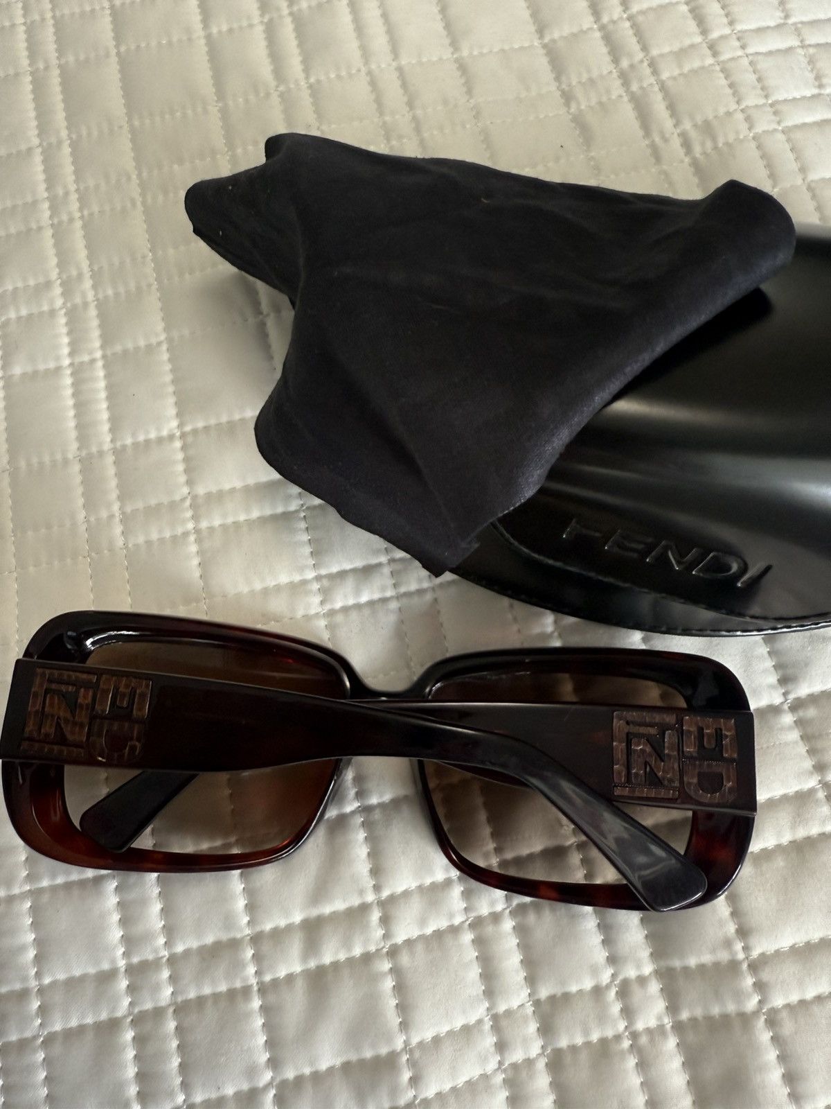 Fendi Vintage Authentic Fendi FS5009L Sunglasses Size ONE SIZE - 6 Thumbnail