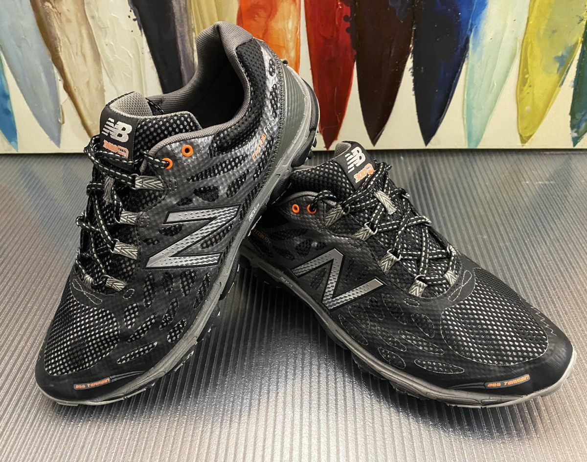 New Balance New Balance Men's 3010 trail fantom fit Black/Silver 12 Size US 12 / EU 45 - 3 Thumbnail