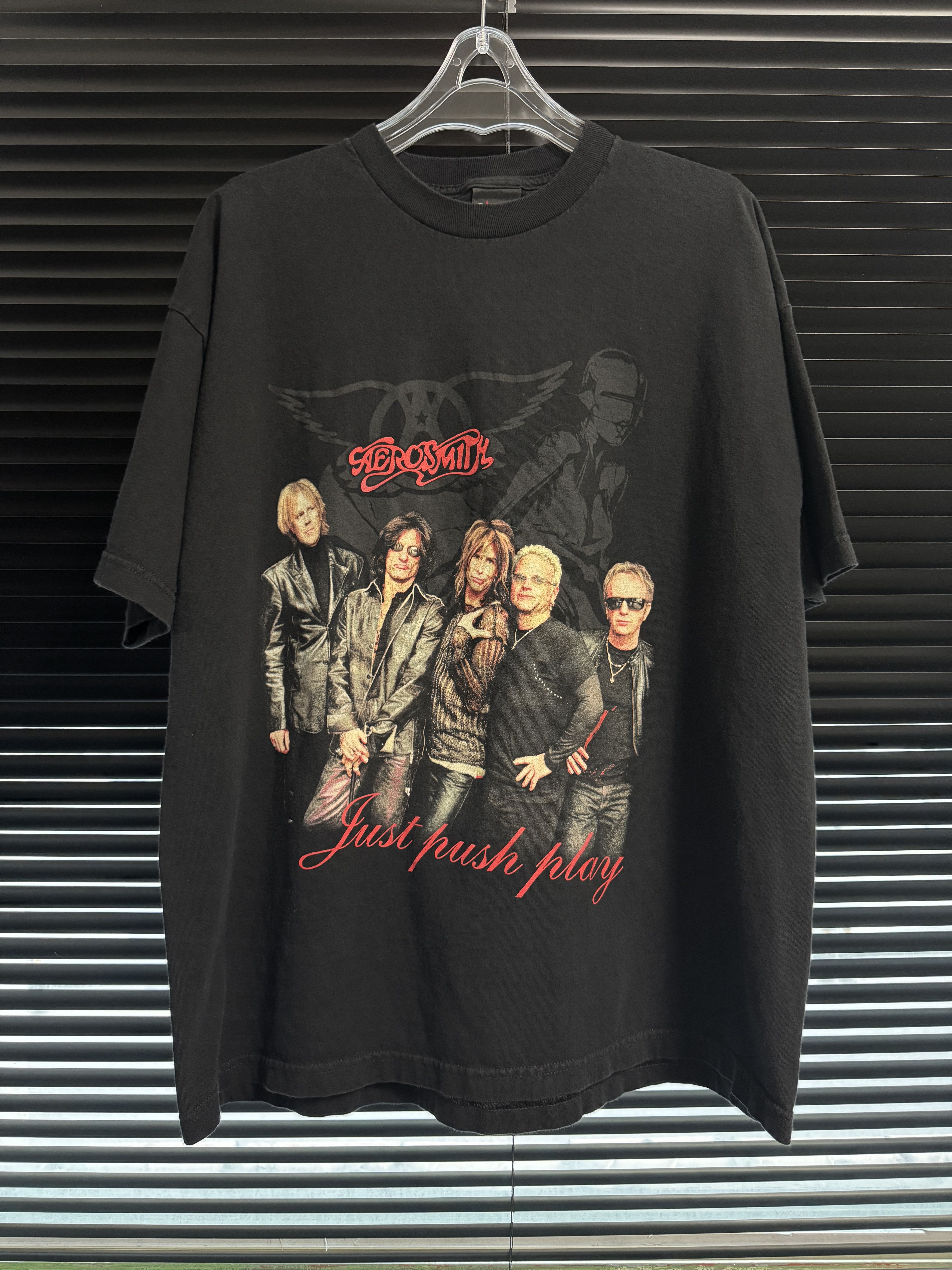 Band Tees Vintage 2001 Aerosmith x Sorayama World Tour Shirt Size US XXL / EU 58 / 5 - 1 Thumbnail