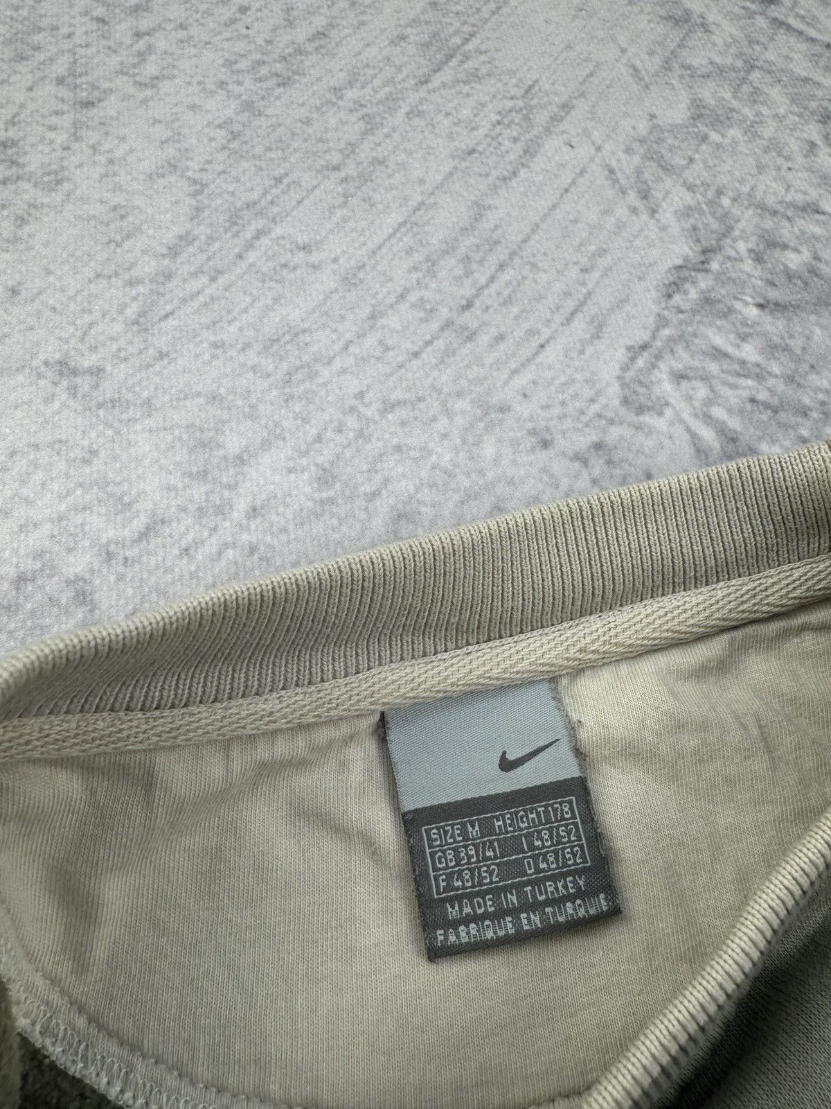 Nike × Vintage NIKE VINTAGE CENTER SWOOSH OVERSIZE BOXY SWEATSHIRT Size US M / EU 48-50 / 2 - 6 Thumbnail