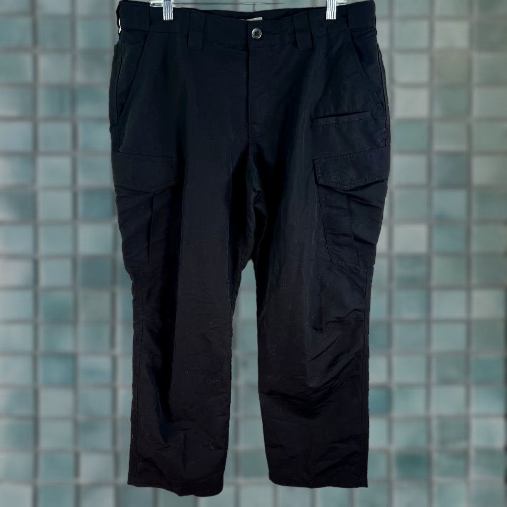 Vintage 5.11 Tactical KVR Rip Stop Cargo Pants Mens 38 X30 Black Polyester Cargo Pocket Slash Pocket Regular Straight Mens Clothing 5.11 Taclite Pro 2000s? Size US 38 / EU 54 - 1 Thumbnail