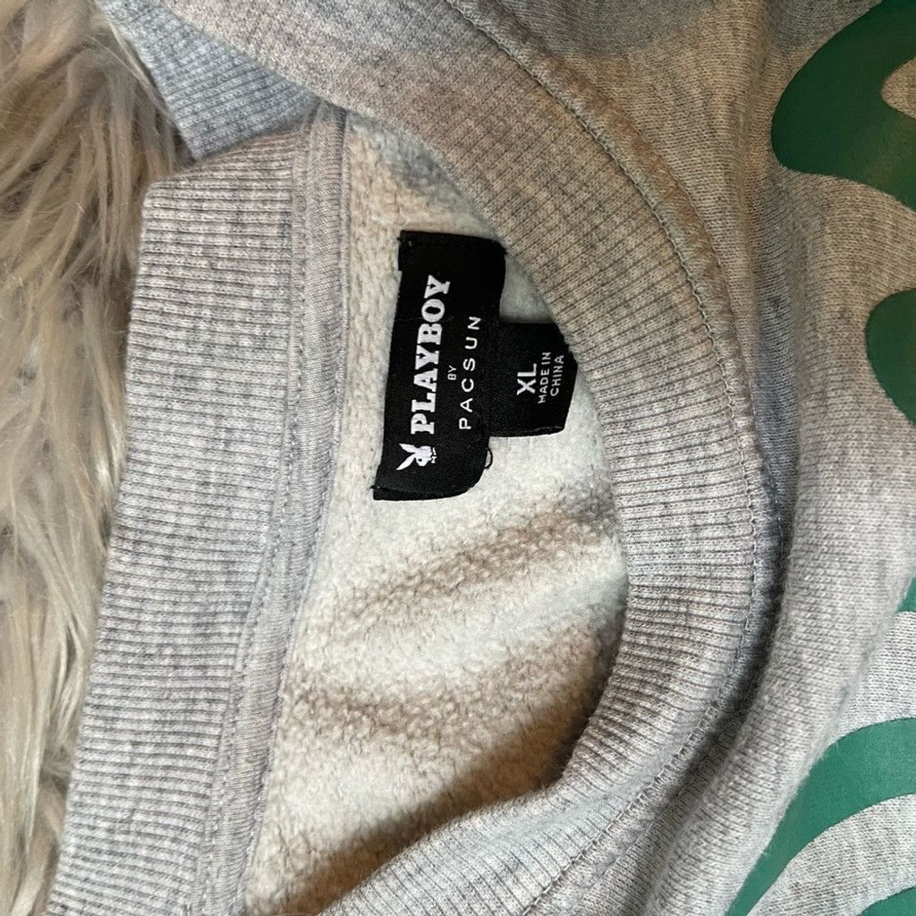 Playboy Playboy club heart shaped PacSun Gray Sweatshirt size XL Size US XL / EU 56 / 4 - 3 Thumbnail