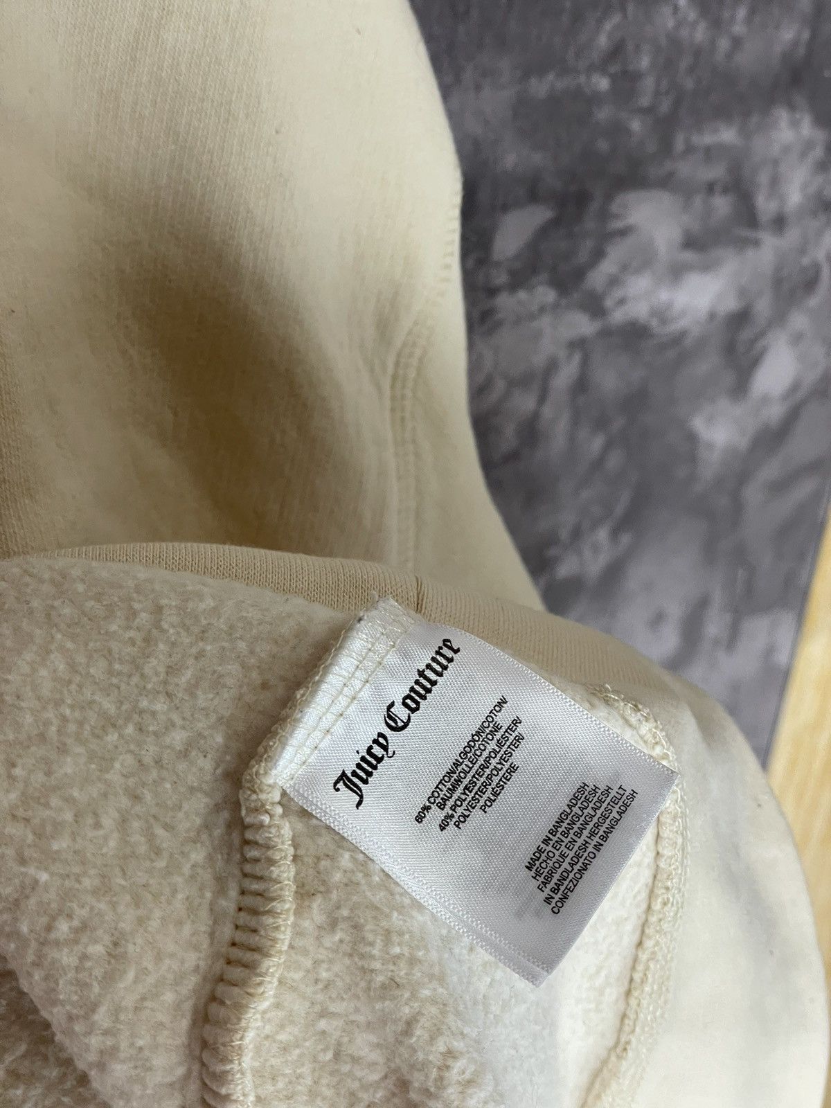 Japanese Brand × Juicy Couture Juicy Couture Y2K Big Logo Beige Sport Sweatshirt Crewneck Size M / US 6-8 / IT 42-44 - 9 Thumbnail