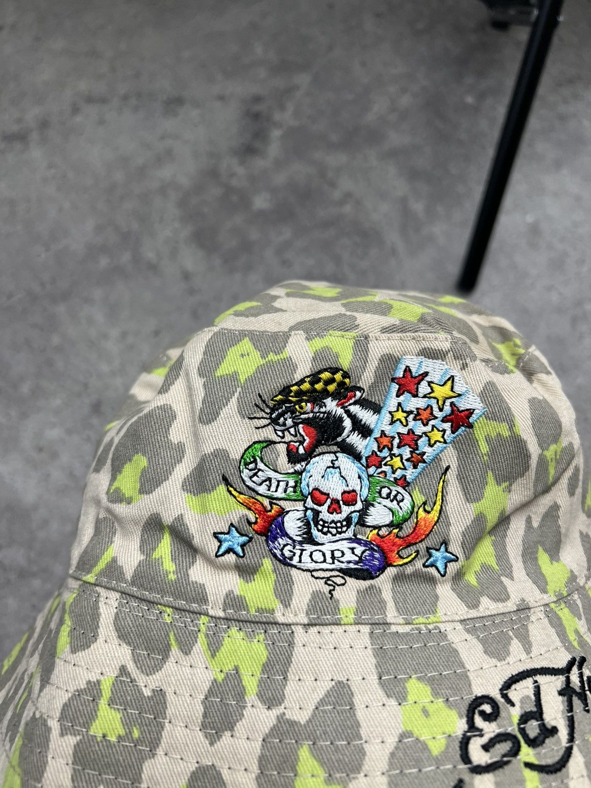 Ed Hardy RARE🔥Ed Hardy Embroidered Tiger Reversible Bucket Hat Panama Size ONE SIZE - 2 Thumbnail