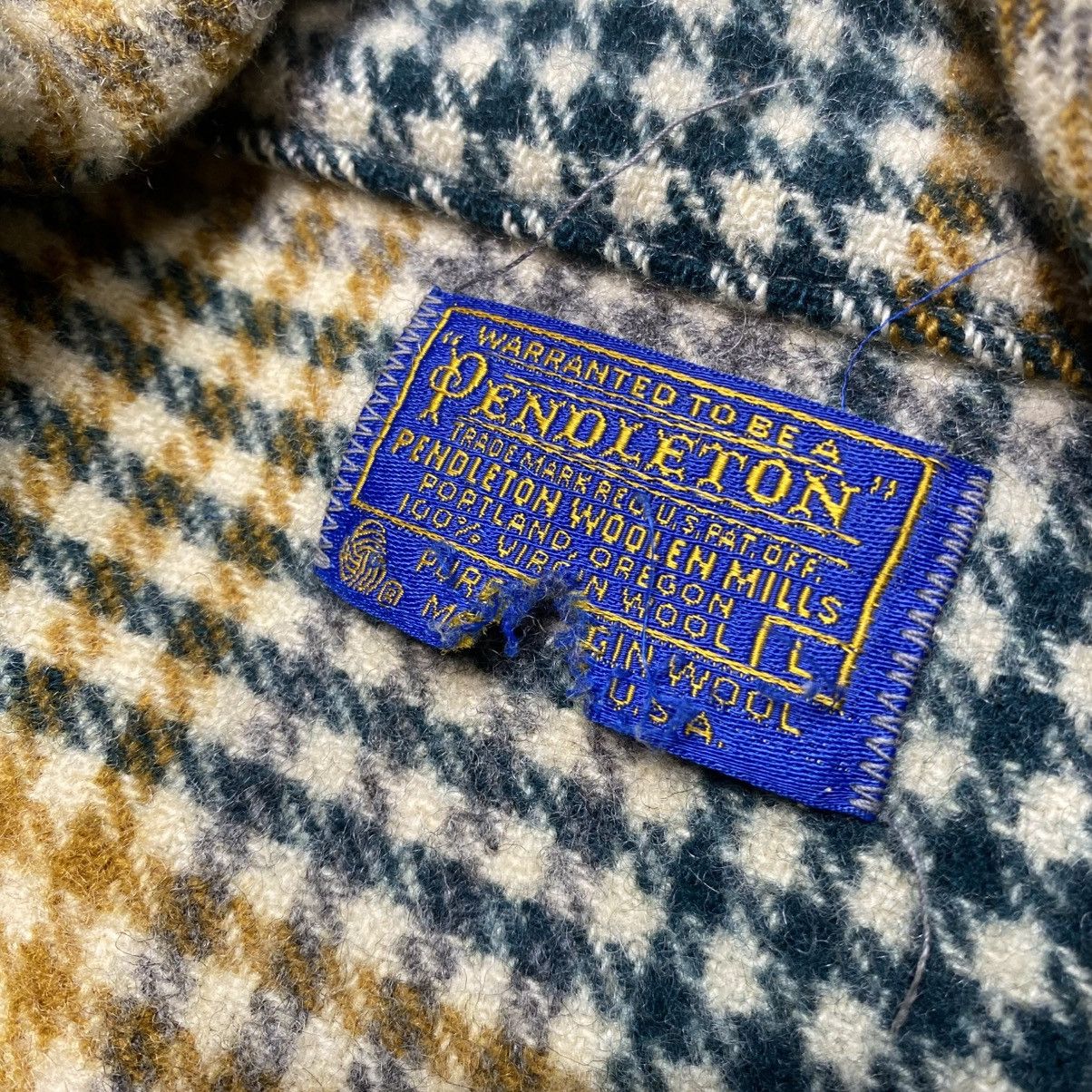 Pendleton Vintage Pendleton Wool Plaid Outdoor 4 Pocket Wool Jacket Size US L / EU 52-54 / 3 - 6 Thumbnail