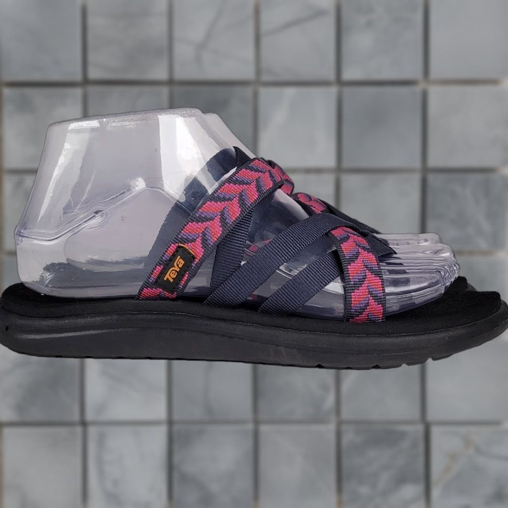 VINTAGE: No — (not vintage) Teva Sandal Womens VOYA Strappy Multicolor Purple Pink 7 Travel Activewear Casual Womens