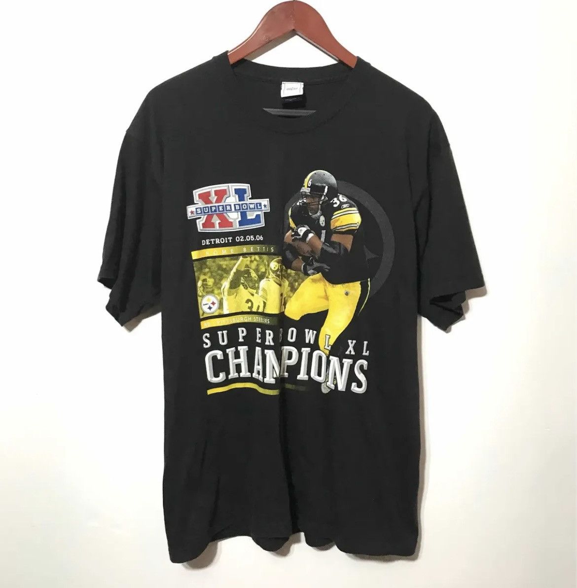 NFL Pittsburg steelers Nfl Super bowl 2006 champion vtg tshirt Size US XL / EU 56 / 4 - 1 Thumbnail
