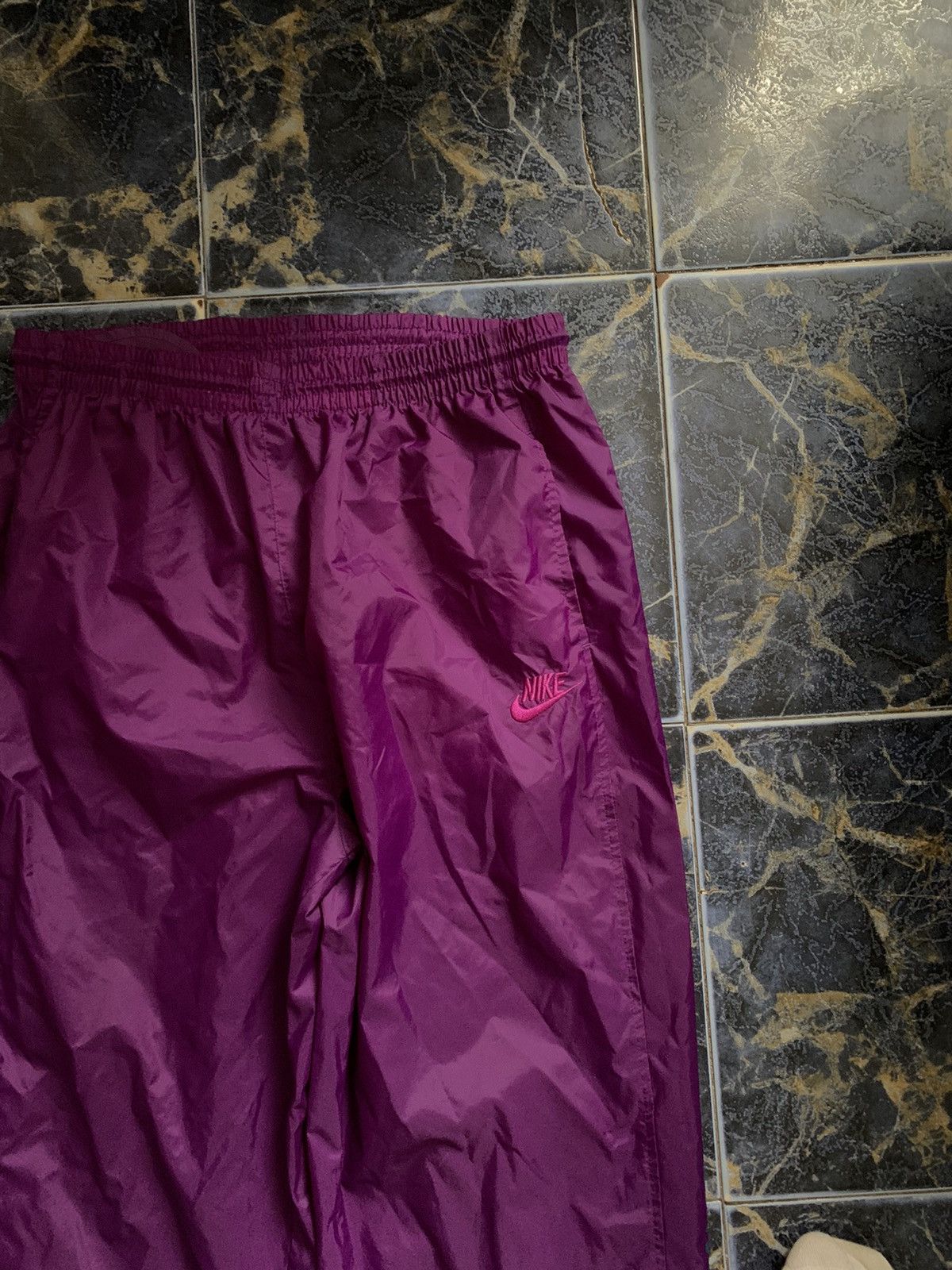 Vintage Nike vintage Woman’s track pants Size 36" / US 14 / IT 50 - 3 Thumbnail
