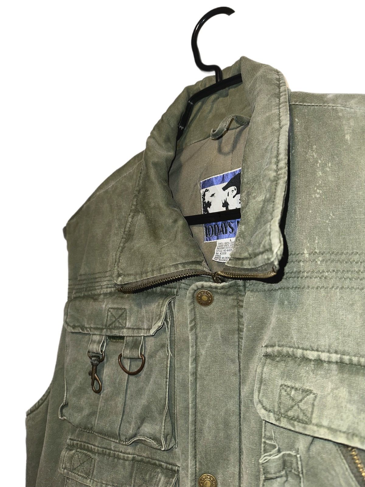 Vintage Army Green Military Vest - TODAYS NEWS Size US L / EU 52-54 / 3 - 1 Thumbnail