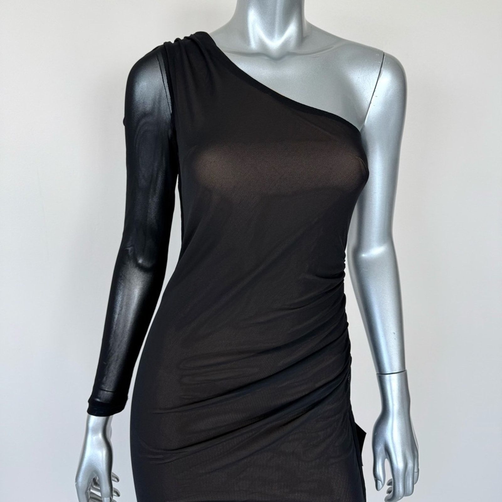 Other NWT!!! Lulus women midi dress size S Size S / US 4 / IT 40 - 2 Thumbnail